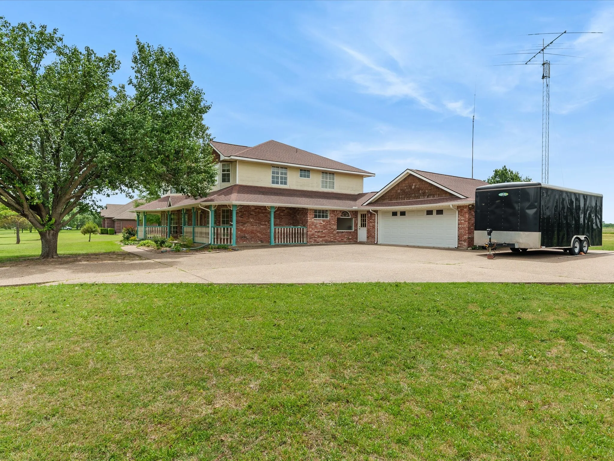 Single Family Residence For Sale in Collin County , 8645 County Road 419, Anna, Texas 75409, 4 Bedroom, 3 Bathroom, 2 Garage spaces, 2,740 Sqft, built in 1998, mls#21262415, Real Estate Agent in Anna, Homes For Sale in Collin county, Homes For Sale in Anna, Realtor in Anna Texas, Real Estate Brokerage Independent Realty Texas, Luminita Cordes Realtor