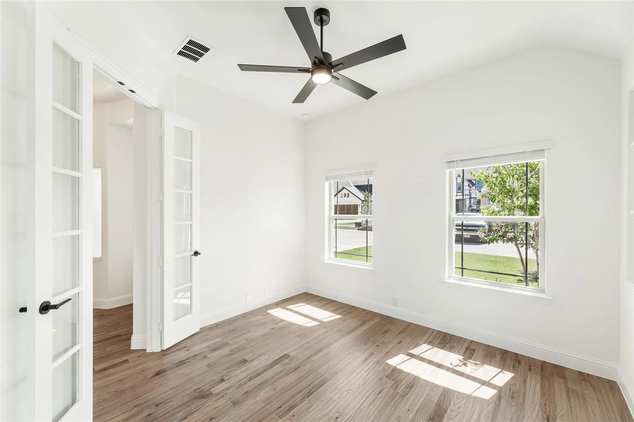 Single Family Residence For Sale in Tarrant County , 3803 Grace Park Lane, Bedford, Texas 76021, 5 Bedroom, 4 Bathroom, 3 Garage spaces, 4,070 Sqft, built in 2026, mls#21262217, Real Estate Agent in Bedford, Homes For Sale in Tarrant county, Homes For Sale in Bedford, Realtor in Bedford Texas, Real Estate Brokerage Independent Realty Texas, Luminita Cordes Realtor