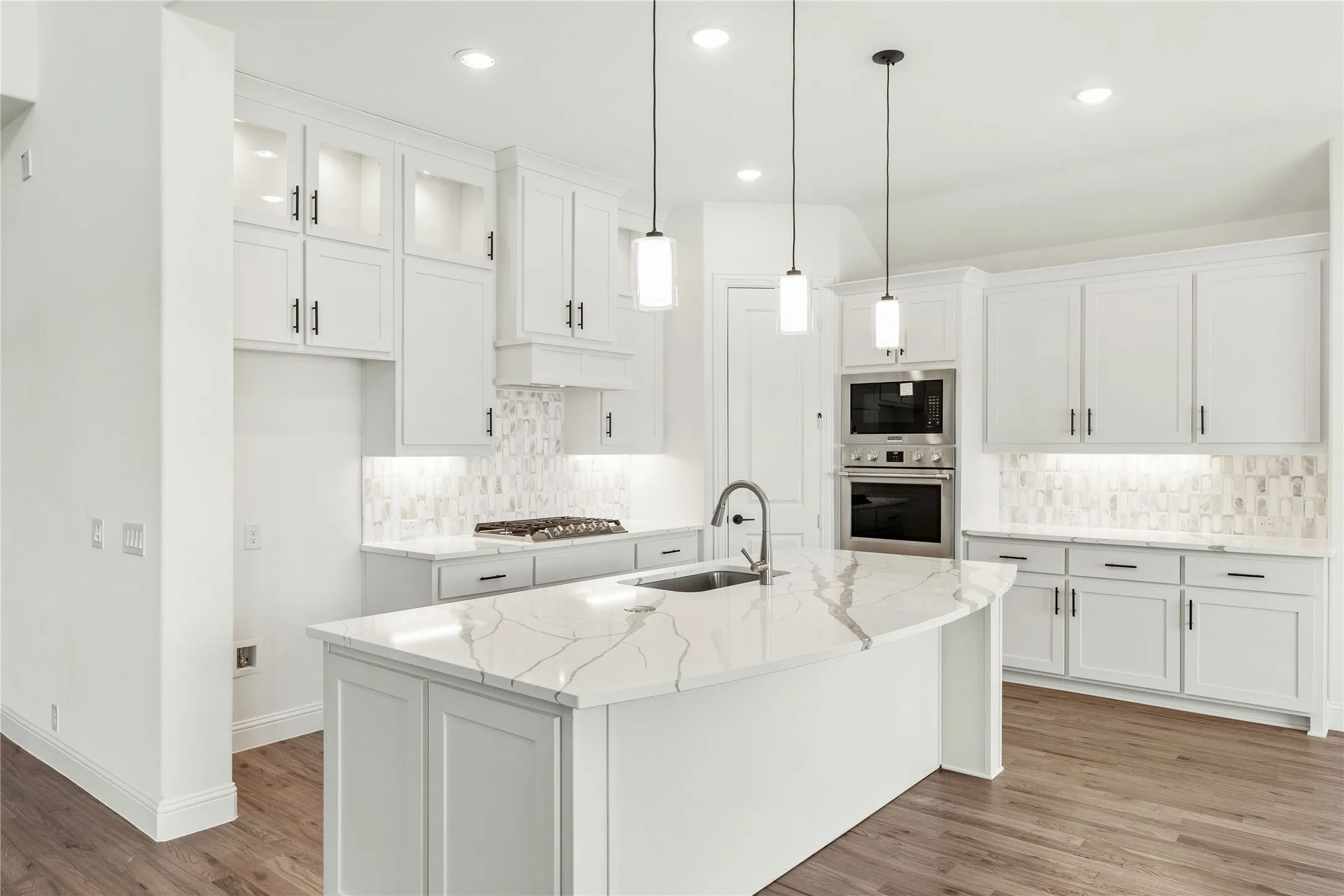 Single Family Residence For Sale in Tarrant County , 3803 Grace Park Lane, Bedford, Texas 76021, 5 Bedroom, 4 Bathroom, 3 Garage spaces, 4,070 Sqft, built in 2026, mls#21262217, Real Estate Agent in Bedford, Homes For Sale in Tarrant county, Homes For Sale in Bedford, Realtor in Bedford Texas, Real Estate Brokerage Independent Realty Texas, Luminita Cordes Realtor
