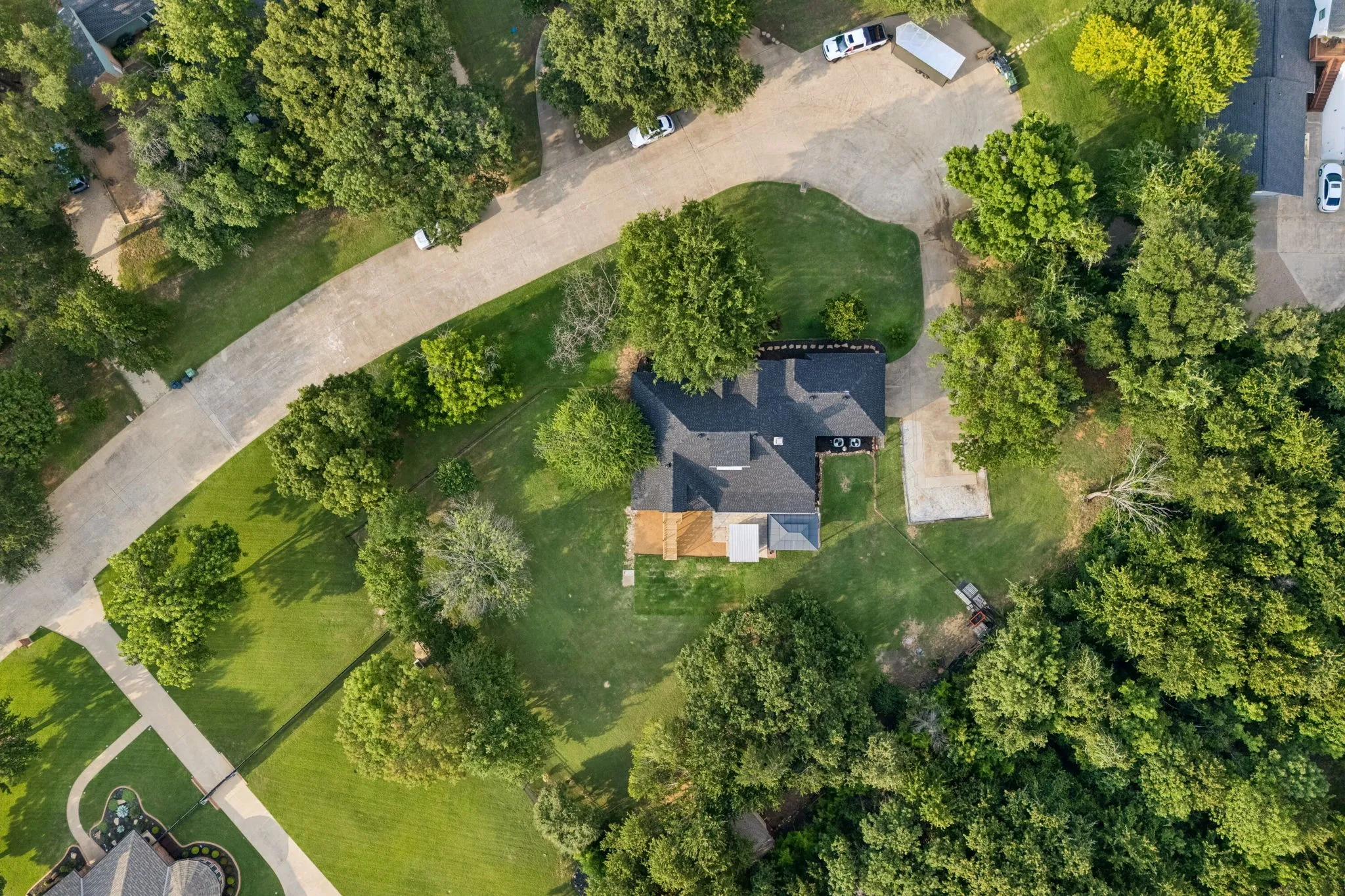 Single Family Residence For Sale in Denton County , 1092 Holly Lane, Lewisville, Texas 75067, 4 Bedrooms, 2 Bathrooms, 2 Garage spaces, 3,021 Sqft, built in 1993, Price $850,000, mls#21259373, Real Estate Agent in Lewisville, Homes For Sale in Denton county, Homes For Sale in Lewisville, Realtor in Lewisville Texas, Real Estate Brokerage Independent Realty Texas, Luminita Cordes Realtor