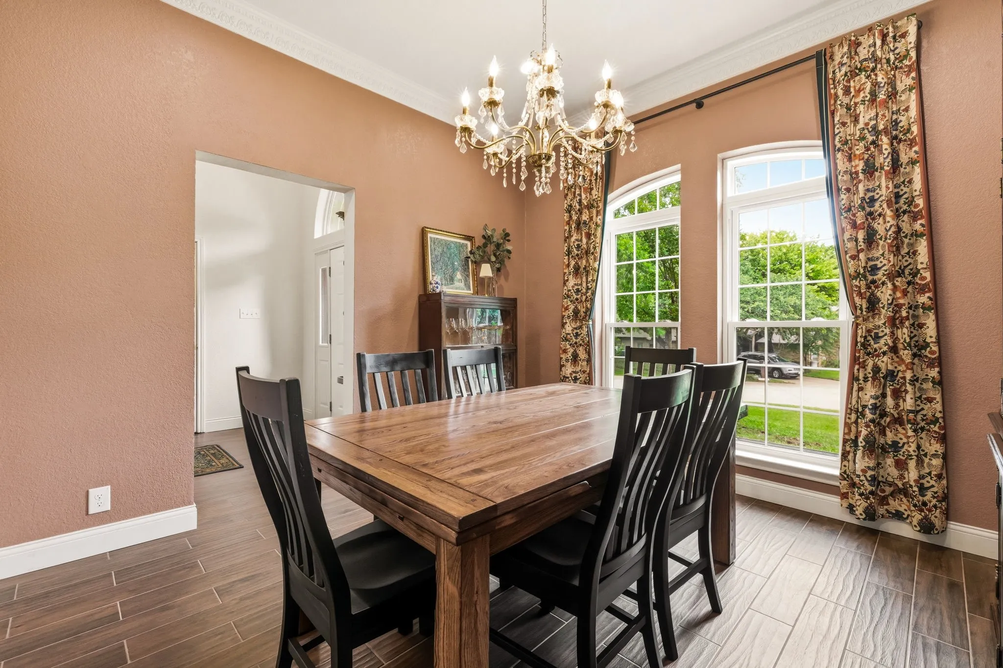 Single Family Residence For Sale in Denton County , 1092 Holly Lane, Lewisville, Texas 75067, 4 Bedrooms, 2 Bathrooms, 2 Garage spaces, 3,021 Sqft, built in 1993, Price $850,000, mls#21259373, Real Estate Agent in Lewisville, Homes For Sale in Denton county, Homes For Sale in Lewisville, Realtor in Lewisville Texas, Real Estate Brokerage Independent Realty Texas, Luminita Cordes Realtor