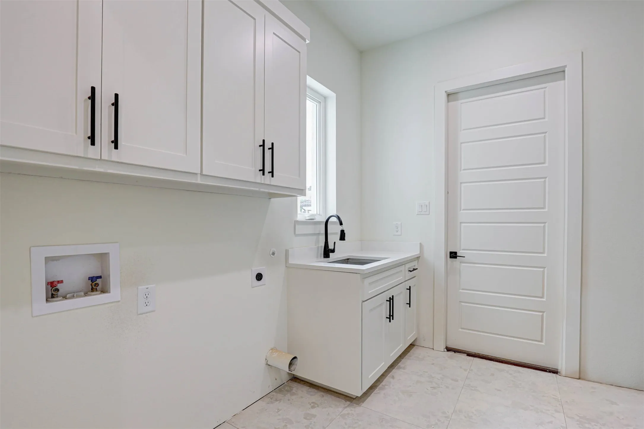 Single Family Residence For Sale in Tarrant County , 208 Utopia Court, Keller, Texas 76248, 5 Bedroom, 5 Bathroom, 3 Garage spaces, 3,421 Sqft, built in 2025, mls#21262848, Real Estate Agent in Keller, Homes For Sale in Tarrant county, Homes For Sale in Keller, Realtor in Keller Texas, Real Estate Brokerage Independent Realty Texas, Luminita Cordes Realtor