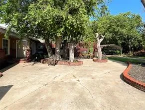 Single Family Residence For Sale in Comanche County , 9137 Highway 67 377, Comanche, Texas 76442, 5 Bedrooms, 3 Bathrooms, Garage spaces, 2,893 Sqft, built in 1951, Price $325,000, mls#21261758, Real Estate Agent in Comanche, Homes For Sale in Comanche county, Homes For Sale in Comanche, Realtor in Comanche Texas, Real Estate Brokerage Independent Realty Texas, Luminita Cordes Realtor