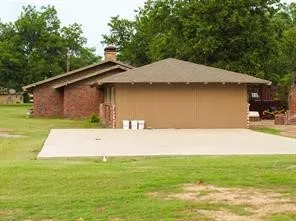 Single Family Residence For Sale in Comanche County , 9137 Highway 67 377, Comanche, Texas 76442, 5 Bedrooms, 3 Bathrooms, Garage spaces, 2,893 Sqft, built in 1951, Price $325,000, mls#21261758, Real Estate Agent in Comanche, Homes For Sale in Comanche county, Homes For Sale in Comanche, Realtor in Comanche Texas, Real Estate Brokerage Independent Realty Texas, Luminita Cordes Realtor