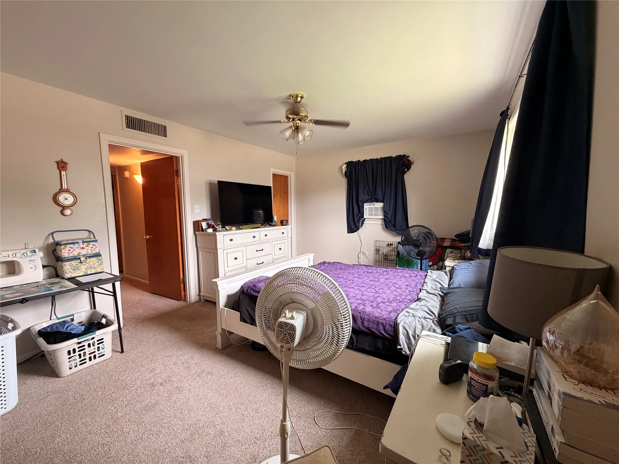 Single Family Residence For Sale in Scurry County , 4008 Irving Avenue, Snyder, Texas 79549, 3 Bedroom, 2 Bathroom, 2 Garage spaces, 1,489 Sqft, built in 1959, mls#21262661, Real Estate Agent in Snyder, Homes For Sale in Scurry county, Homes For Sale in Snyder, Realtor in Snyder Texas, Real Estate Brokerage Independent Realty Texas, Luminita Cordes Realtor