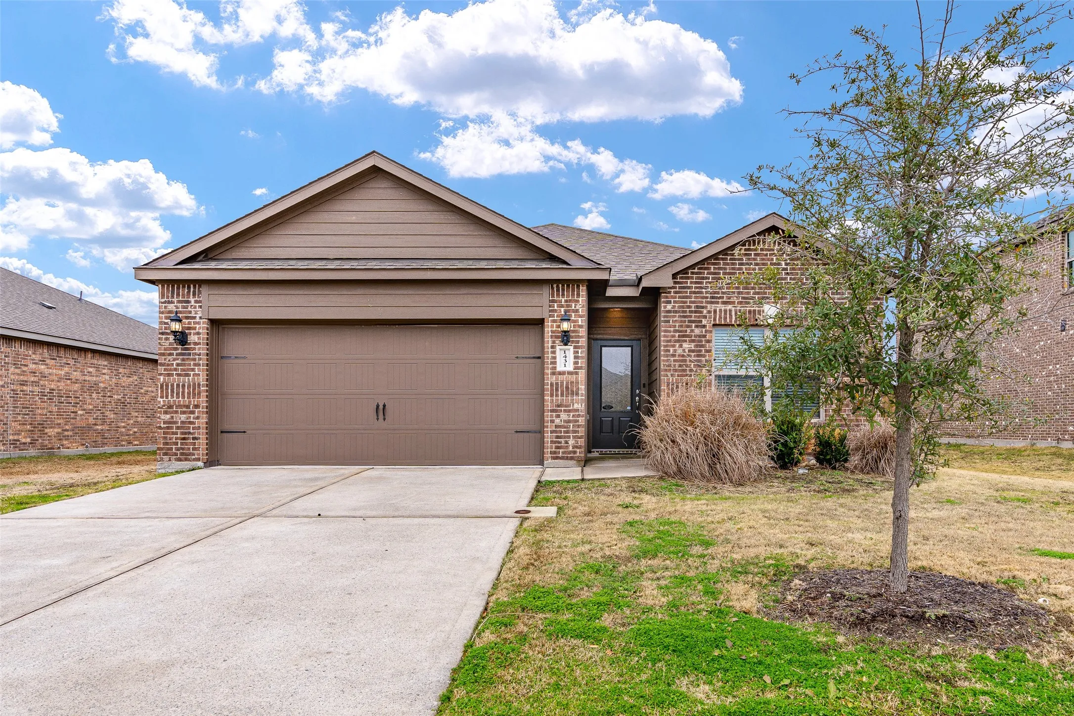 Single Family Residence For Rent in Collin County , 1431 Park Trails Boulevard, Princeton, Texas 75407, 3 Bedrooms, 2 Bathrooms, 2 Garage spaces, 1,619 Sqft, built in 2019, Price $1,850, mls#21258408, Real Estate Agent in Princeton, Homes For Rent in Collin county, Homes For Rent in Princeton, Realtor in Princeton Texas, Real Estate Brokerage Independent Realty Texas, Luminita Cordes Realtor
