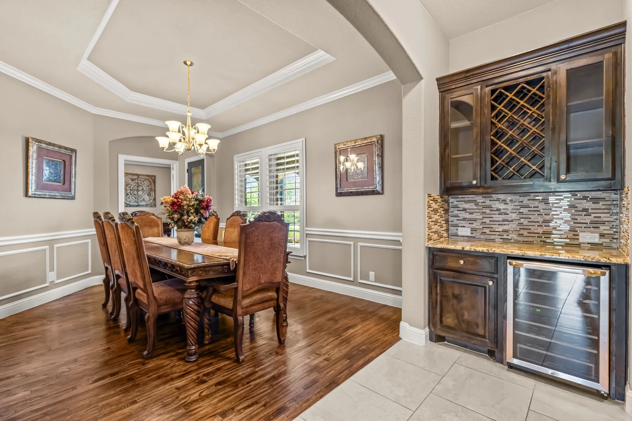 Single Family Residence For Sale in Tarrant County , 12731 Bella Roma Drive, Fort Worth, Texas 76126, 4 Bedroom, 4 Bathroom, 4 Garage spaces, 3,648 Sqft, built in 2015, mls#21250873, Real Estate Agent in Fort Worth, Homes For Sale in Tarrant county, Homes For Sale in Fort Worth, Realtor in Fort Worth Texas, Real Estate Brokerage Independent Realty Texas, Luminita Cordes Realtor