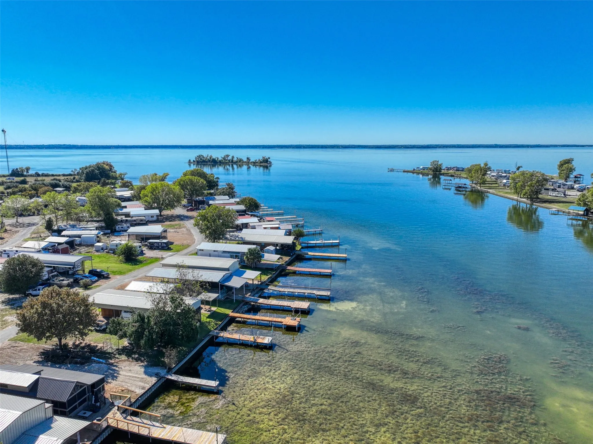 Improved Land For Sale in Navarro County , Lot 23 Pelican Isle, Kerens, Texas 75144, 0, 0, Garage spaces, 0 Sqft, built in 2009, mls#21262987, Real Estate Agent in Kerens, Homes For Sale in Navarro county, Homes For Sale in Kerens, Realtor in Kerens Texas, Real Estate Brokerage Independent Realty Texas, Luminita Cordes Realtor