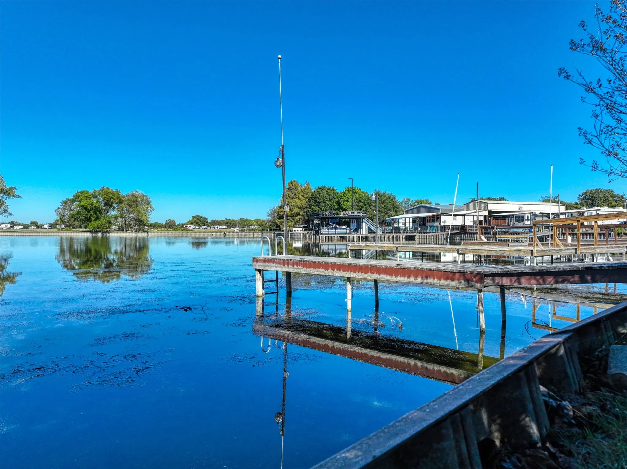 Improved Land For Sale in Navarro County , Lot 23 Pelican Isle, Kerens, Texas 75144, 0, 0, Garage spaces, 0 Sqft, built in 2009, mls#21262987, Real Estate Agent in Kerens, Homes For Sale in Navarro county, Homes For Sale in Kerens, Realtor in Kerens Texas, Real Estate Brokerage Independent Realty Texas, Luminita Cordes Realtor