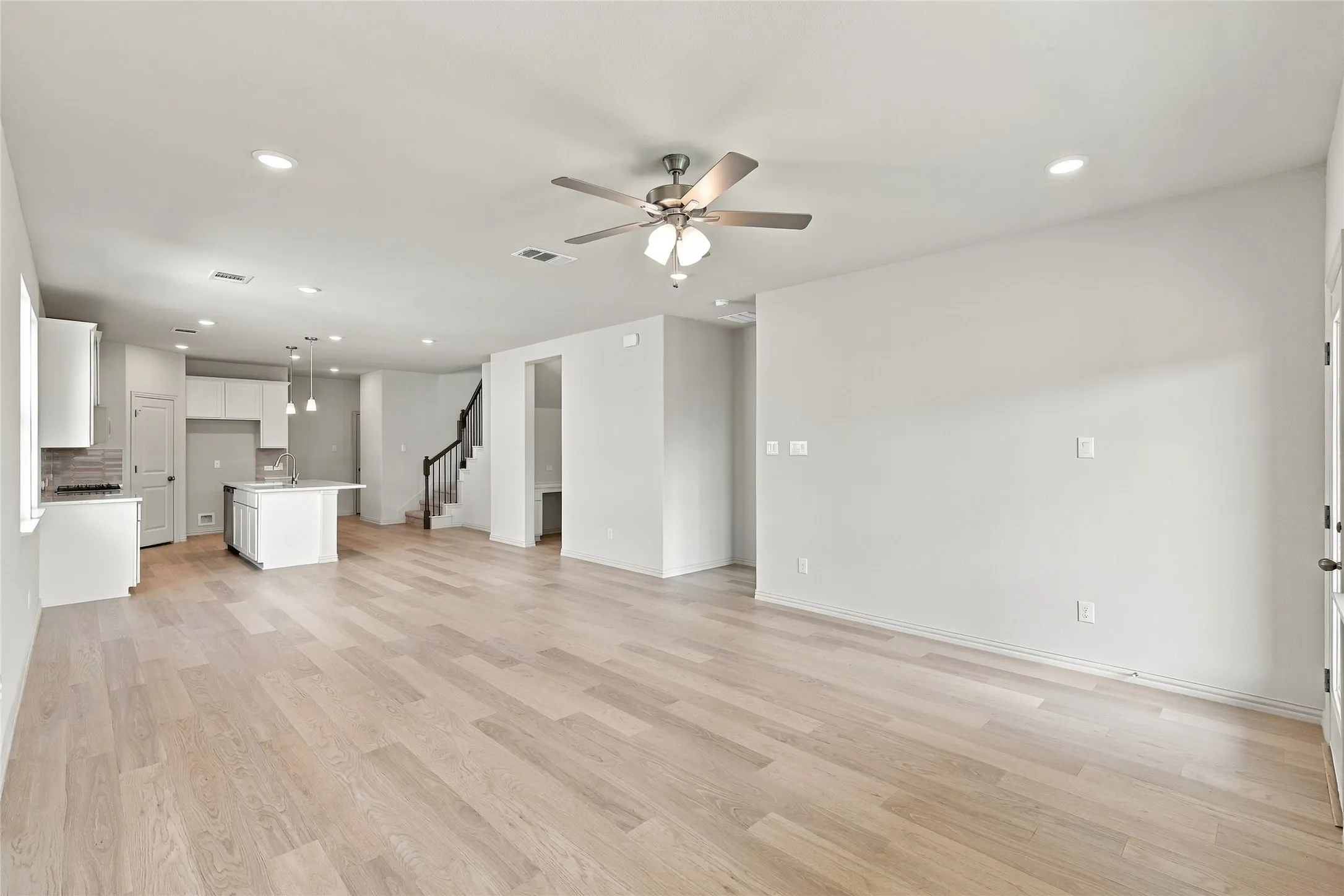 Single Family Residence For Sale in Collin County , 5212 Noland Drive, Princeton, Texas 75071, 4 Bedroom, 4 Bathroom, 2 Garage spaces, 2,684 Sqft, built in 2026, mls#21249770, Real Estate Agent in Princeton, Homes For Sale in Collin county, Homes For Sale in Princeton, Realtor in Princeton Texas, Real Estate Brokerage Independent Realty Texas, Luminita Cordes Realtor