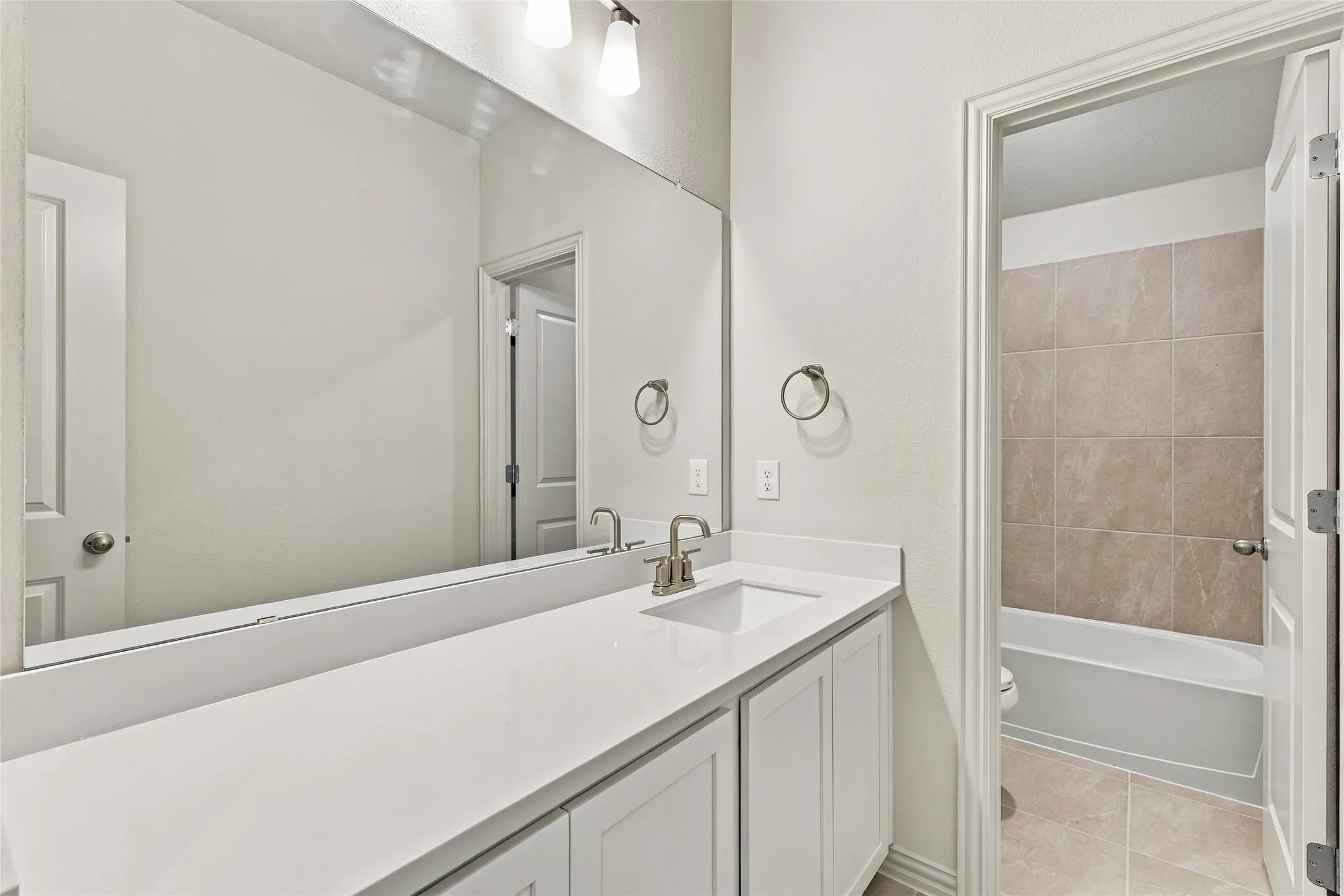 Single Family Residence For Sale in Collin County , 5212 Noland Drive, Princeton, Texas 75071, 4 Bedroom, 4 Bathroom, 2 Garage spaces, 2,684 Sqft, built in 2026, mls#21249770, Real Estate Agent in Princeton, Homes For Sale in Collin county, Homes For Sale in Princeton, Realtor in Princeton Texas, Real Estate Brokerage Independent Realty Texas, Luminita Cordes Realtor