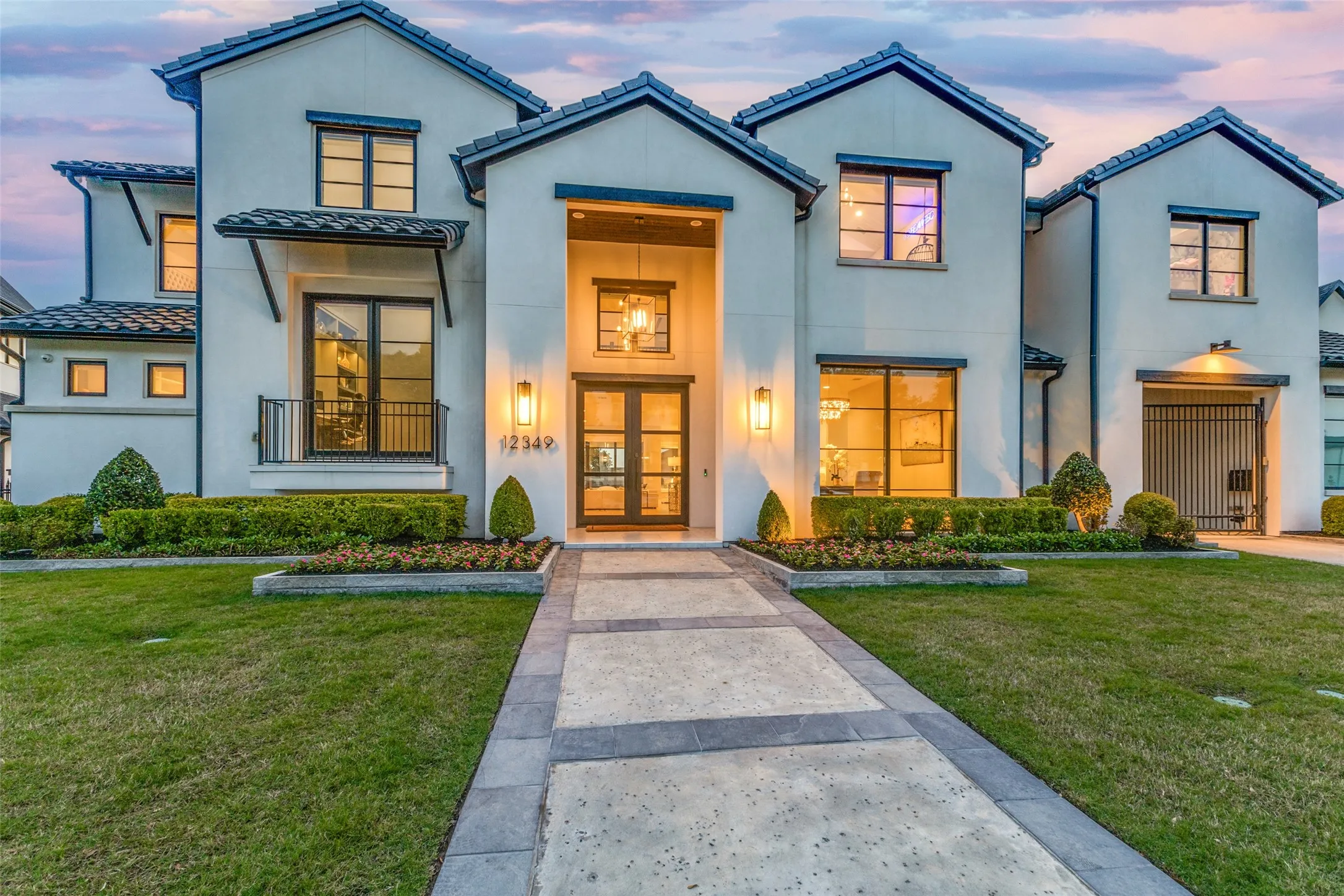 Single Family Residence For Sale in Denton County , 12349 Farmstead Drive, Frisco, Texas 75033, 5 Bedroom, 7 Bathroom, 4 Garage spaces, 8,063 Sqft, built in 2020, mls#21246756, Real Estate Agent in Frisco, Homes For Sale in Denton county, Homes For Sale in Frisco, Realtor in Frisco Texas, Real Estate Brokerage Independent Realty Texas, Luminita Cordes Realtor
