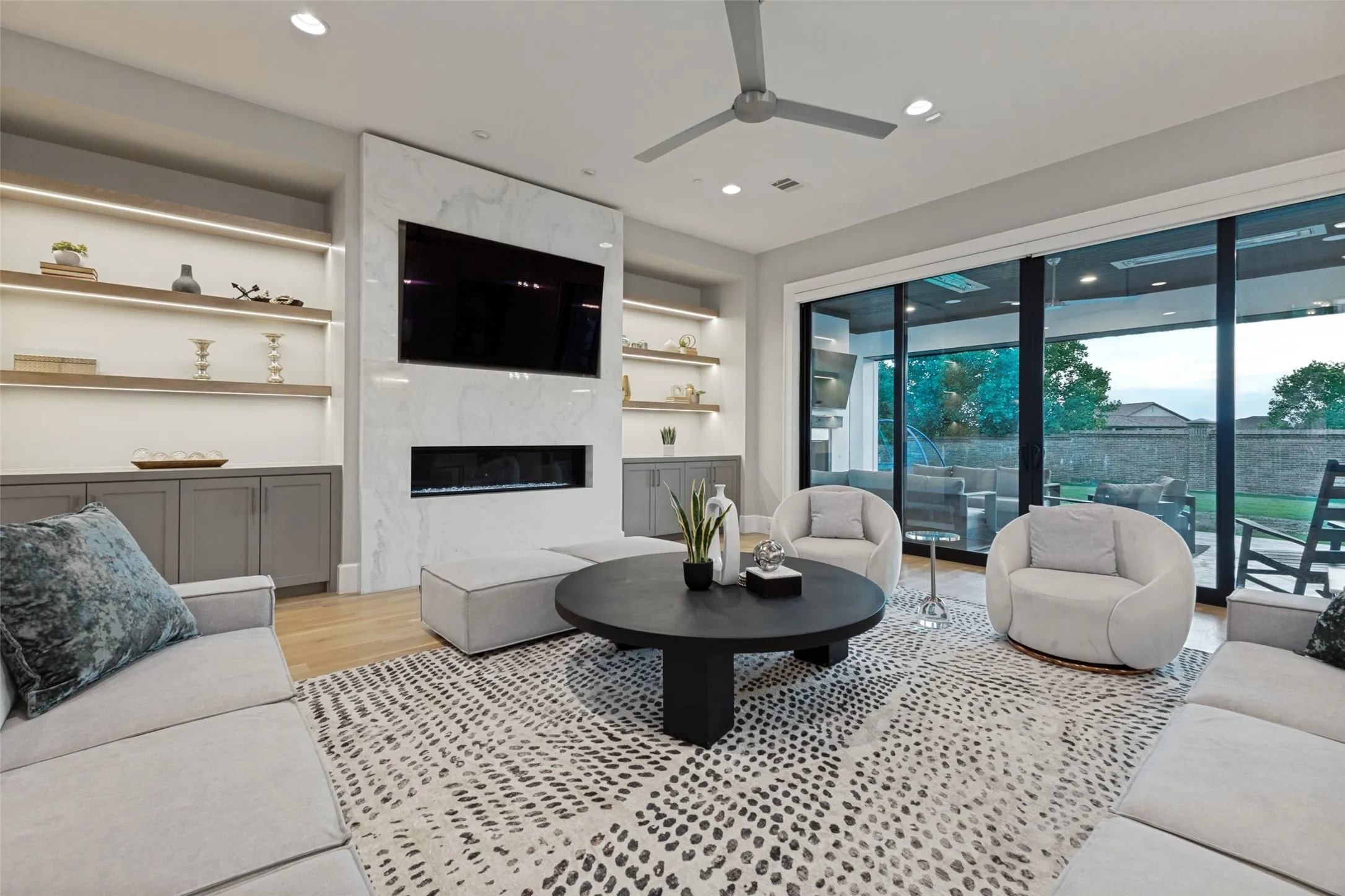 Single Family Residence For Sale in Denton County , 12349 Farmstead Drive, Frisco, Texas 75033, 5 Bedroom, 7 Bathroom, 4 Garage spaces, 8,063 Sqft, built in 2020, mls#21246756, Real Estate Agent in Frisco, Homes For Sale in Denton county, Homes For Sale in Frisco, Realtor in Frisco Texas, Real Estate Brokerage Independent Realty Texas, Luminita Cordes Realtor