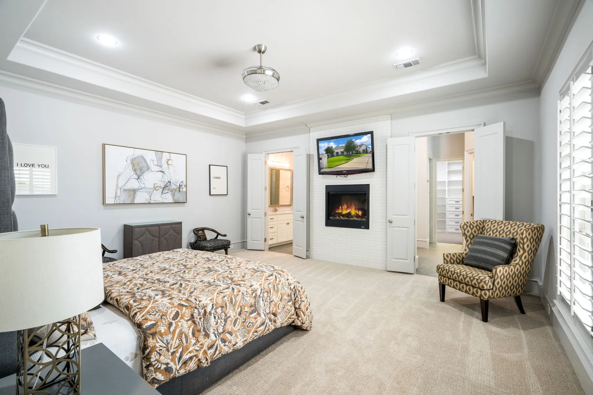 Beautiful Primary Suite