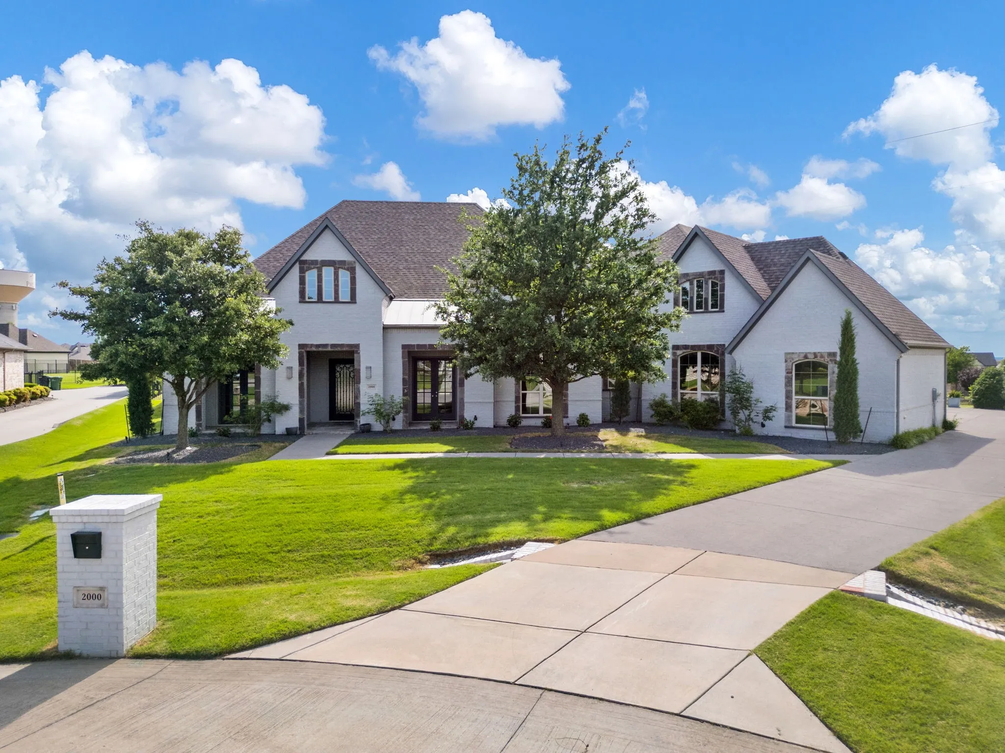 Single Family Residence For Sale in Collin County , 2000 Willow Bend Court, Prosper, Texas 75078, 4 Bedroom, 5 Bathroom, 4 Garage spaces, 4,636 Sqft, built in 2016, mls#21261976, Real Estate Agent in Prosper, Homes For Sale in Collin county, Homes For Sale in Prosper, Realtor in Prosper Texas, Real Estate Brokerage Independent Realty Texas, Luminita Cordes Realtor