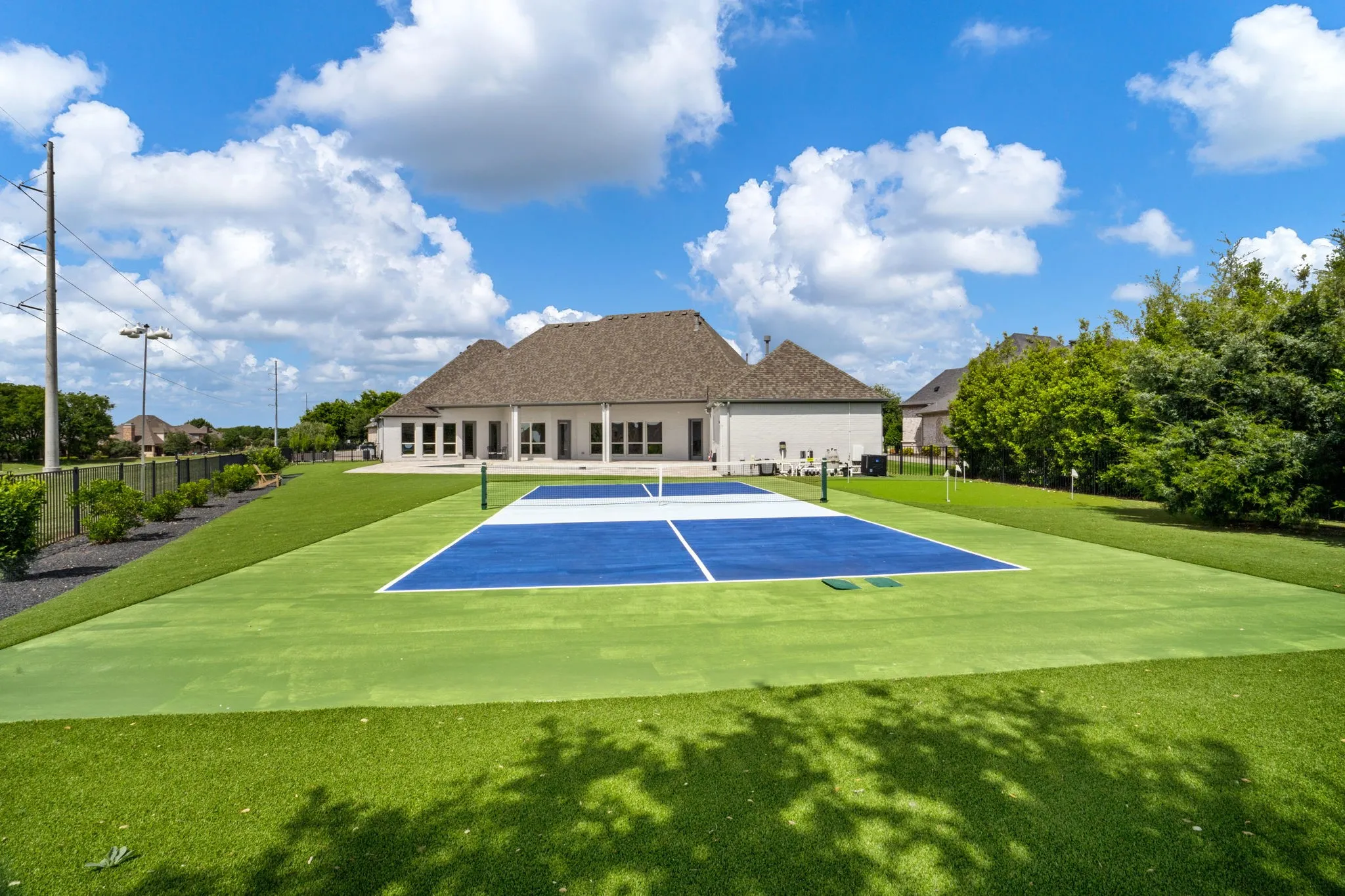 Single Family Residence For Sale in Collin County , 2000 Willow Bend Court, Prosper, Texas 75078, 4 Bedroom, 5 Bathroom, 4 Garage spaces, 4,636 Sqft, built in 2016, mls#21261976, Real Estate Agent in Prosper, Homes For Sale in Collin county, Homes For Sale in Prosper, Realtor in Prosper Texas, Real Estate Brokerage Independent Realty Texas, Luminita Cordes Realtor