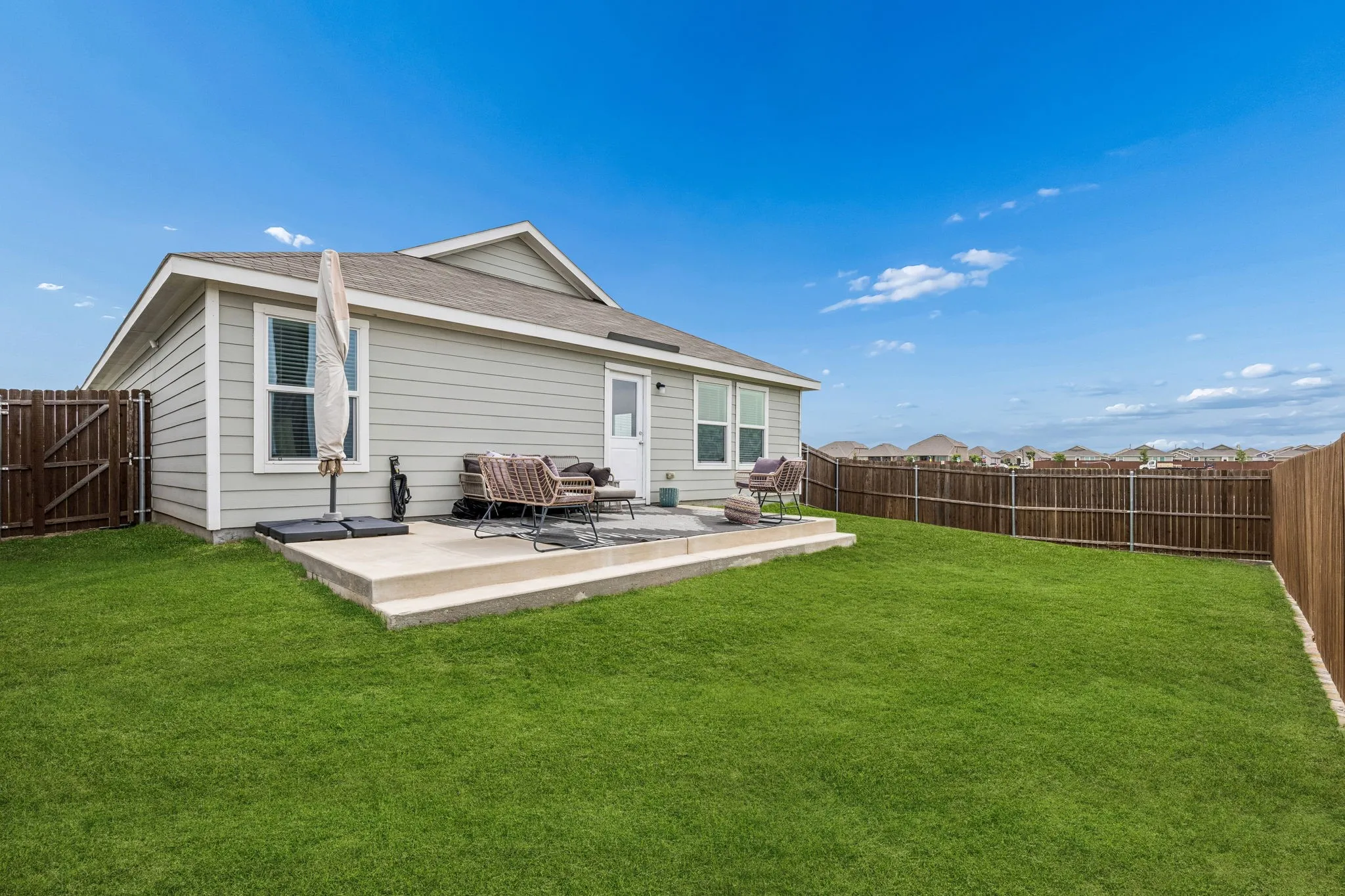 Single Family Residence For Sale in Collin County , 305 Carthage Drive, Princeton, Texas 75407, 4 Bedroom, 2 Bathroom, 2 Garage spaces, 1,675 Sqft, built in 2022, Price $270,000, mls#21250290, Real Estate Agent in Princeton, Homes For Sale in Collin county, Homes For Sale in Princeton, Realtor in Princeton Texas, Real Estate Brokerage Independent Realty Texas, Luminita Cordes Realtor