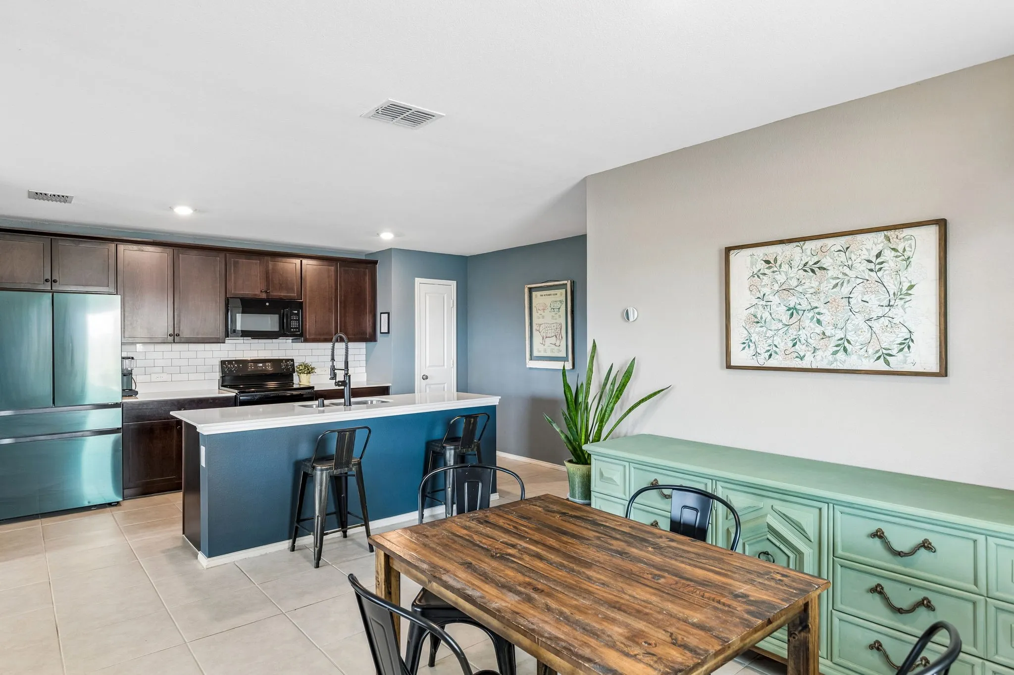 Single Family Residence For Sale in Collin County , 305 Carthage Drive, Princeton, Texas 75407, 4 Bedroom, 2 Bathroom, 2 Garage spaces, 1,675 Sqft, built in 2022, Price $270,000, mls#21250290, Real Estate Agent in Princeton, Homes For Sale in Collin county, Homes For Sale in Princeton, Realtor in Princeton Texas, Real Estate Brokerage Independent Realty Texas, Luminita Cordes Realtor