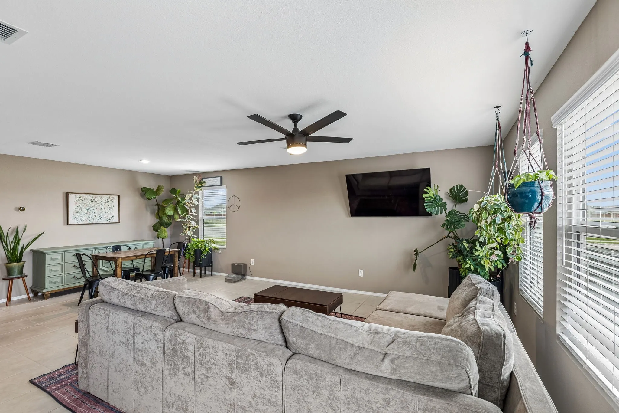 Single Family Residence For Sale in Collin County , 305 Carthage Drive, Princeton, Texas 75407, 4 Bedroom, 2 Bathroom, 2 Garage spaces, 1,675 Sqft, built in 2022, Price $270,000, mls#21250290, Real Estate Agent in Princeton, Homes For Sale in Collin county, Homes For Sale in Princeton, Realtor in Princeton Texas, Real Estate Brokerage Independent Realty Texas, Luminita Cordes Realtor