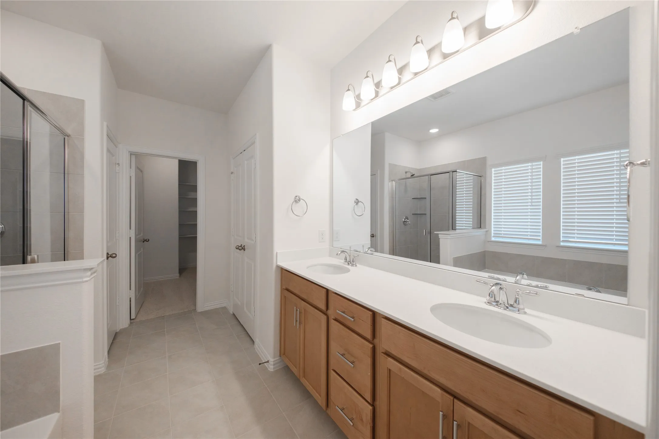 Beazer Homes Villages of Hurricane Creek Rainier Floorplan.