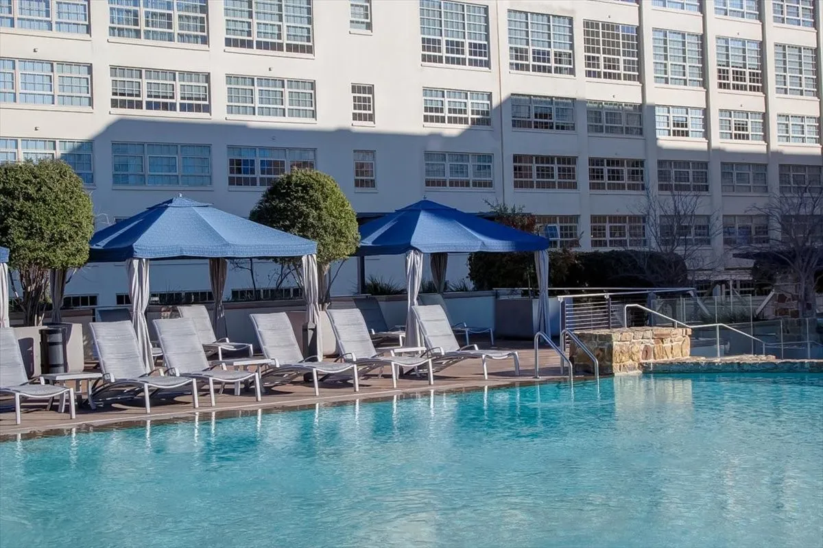 Condominium For Sale in Tarrant County , 2600 W 7th Street 2532, Fort Worth, Texas 76107, 1 Bedroom, 1 Bathroom, 2 Garage spaces, 1,263 Sqft, built in 1928, mls#21255077, Real Estate Agent in Fort Worth, Homes For Sale in Tarrant county, Homes For Sale in Fort Worth, Realtor in Fort Worth Texas, Real Estate Brokerage Independent Realty Texas, Luminita Cordes Realtor