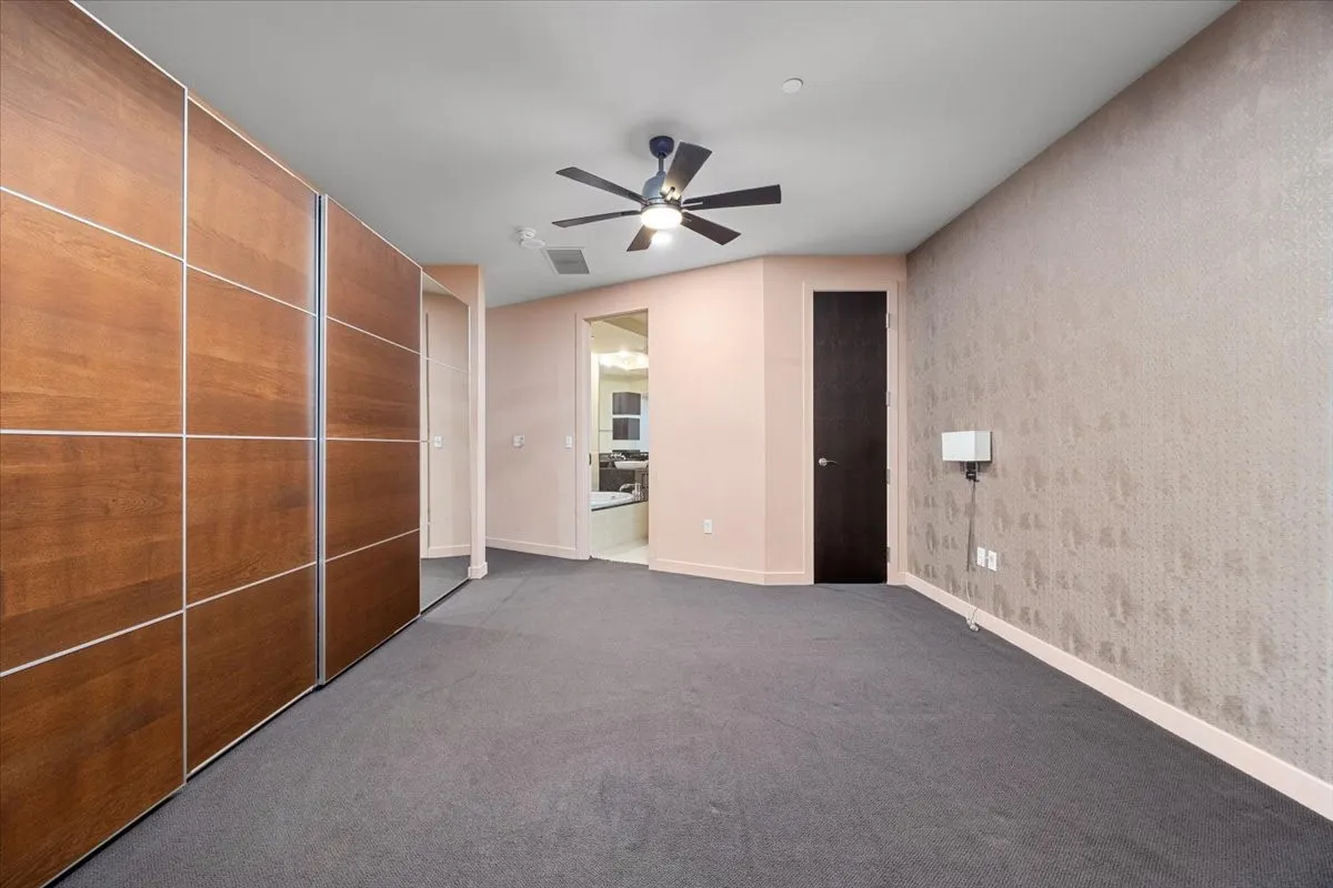 Condominium For Sale in Tarrant County , 2600 W 7th Street 2532, Fort Worth, Texas 76107, 1 Bedroom, 1 Bathroom, 2 Garage spaces, 1,263 Sqft, built in 1928, mls#21255077, Real Estate Agent in Fort Worth, Homes For Sale in Tarrant county, Homes For Sale in Fort Worth, Realtor in Fort Worth Texas, Real Estate Brokerage Independent Realty Texas, Luminita Cordes Realtor