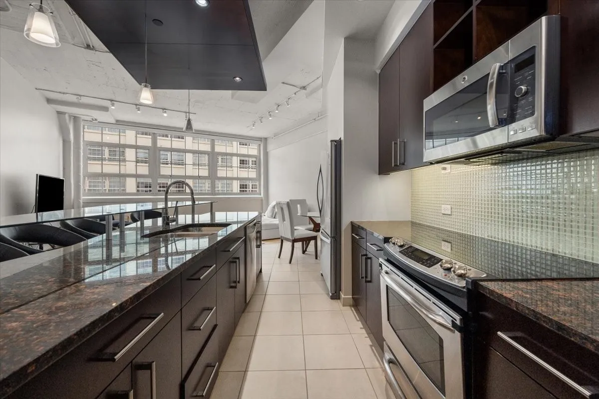 Condominium For Sale in Tarrant County , 2600 W 7th Street 2532, Fort Worth, Texas 76107, 1 Bedroom, 1 Bathroom, 2 Garage spaces, 1,263 Sqft, built in 1928, mls#21255077, Real Estate Agent in Fort Worth, Homes For Sale in Tarrant county, Homes For Sale in Fort Worth, Realtor in Fort Worth Texas, Real Estate Brokerage Independent Realty Texas, Luminita Cordes Realtor