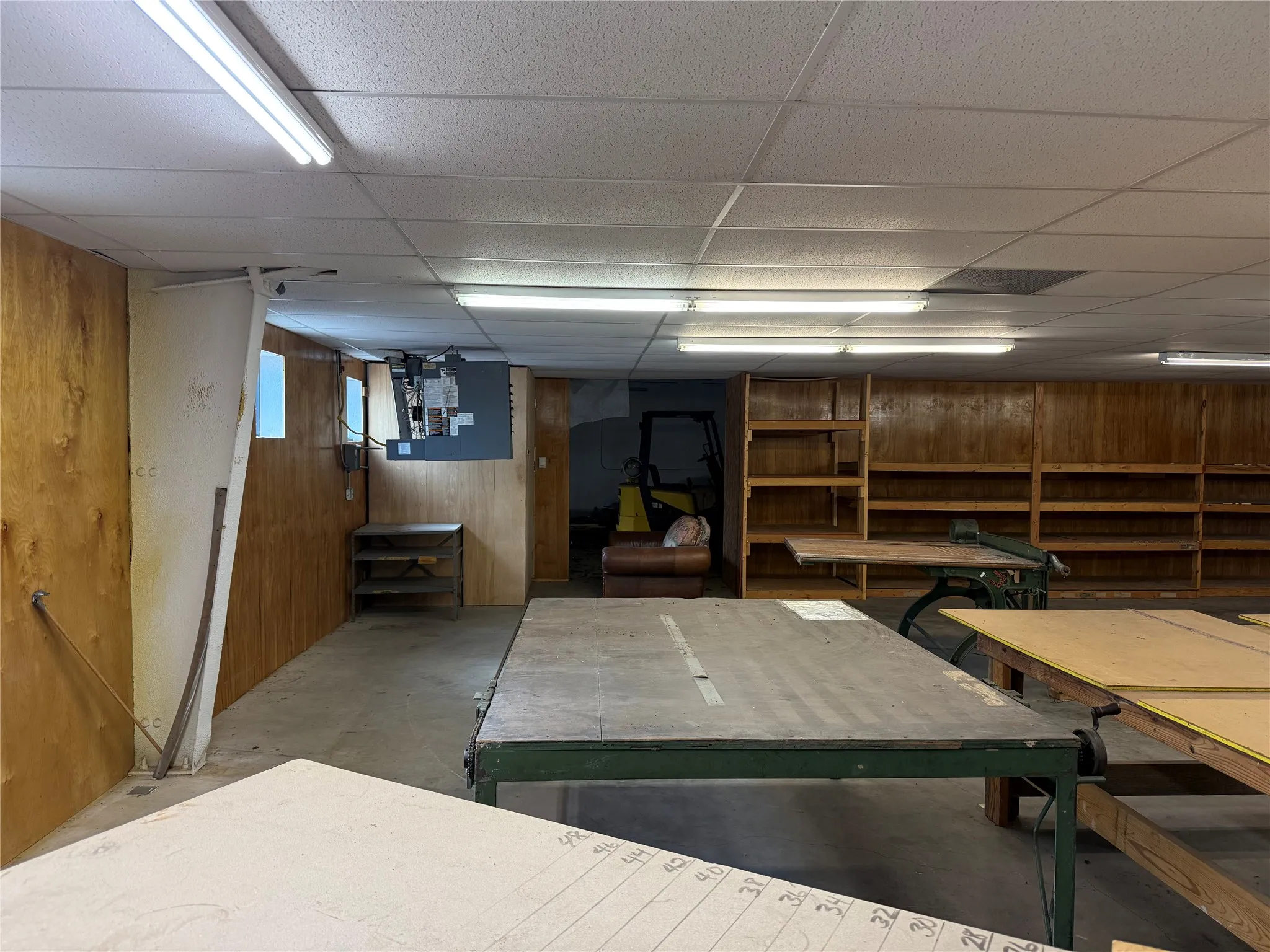 Business For Sale in Fannin County , 104 E Main Street, Honey Grove, Texas 75446, 0, 0, Garage spaces, 0 Sqft, built in 1900, Price $500,000, mls#21260242, Real Estate Agent in Honey Grove, Homes For Sale in Fannin county, Homes For Sale in Honey Grove, Realtor in Honey Grove Texas, Real Estate Brokerage Independent Realty Texas, Luminita Cordes Realtor