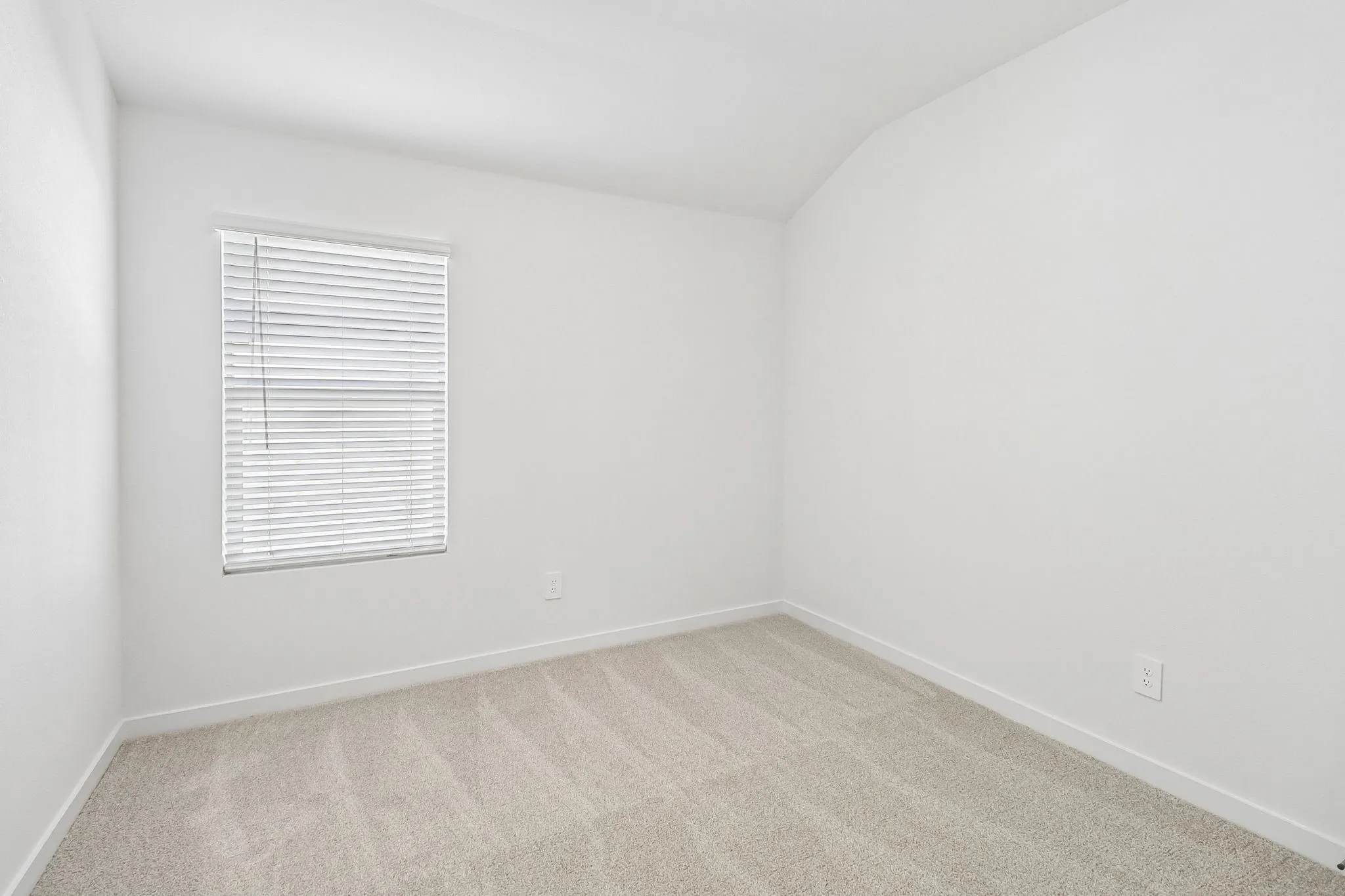 Single Family Residence For Sale in Collin County , 1015 Angel Street, Josephine, Texas 75173, 3 Bedroom, 2 Bathroom, 2 Garage spaces, 1,659 Sqft, built in 2026, mls#21262755, Real Estate Agent in Josephine, Homes For Sale in Collin county, Homes For Sale in Josephine, Realtor in Josephine Texas, Real Estate Brokerage Independent Realty Texas, Luminita Cordes Realtor