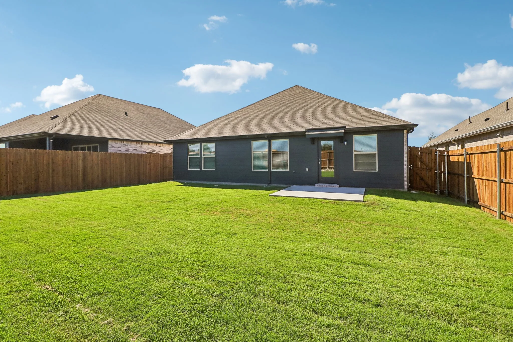 Single Family Residence For Sale in Collin County , 1015 Angel Street, Josephine, Texas 75173, 3 Bedroom, 2 Bathroom, 2 Garage spaces, 1,659 Sqft, built in 2026, mls#21262755, Real Estate Agent in Josephine, Homes For Sale in Collin county, Homes For Sale in Josephine, Realtor in Josephine Texas, Real Estate Brokerage Independent Realty Texas, Luminita Cordes Realtor