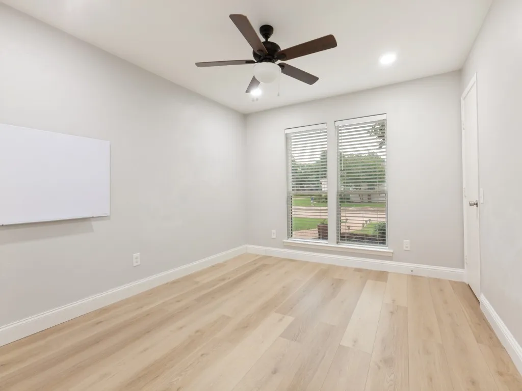 Single Family Residence For Sale in Dallas County , 16817 Rustic Meadows Drive, Dallas, Texas 75248, 3 Bedroom, 3 Bathroom, 2 Garage spaces, 2,190 Sqft, built in 1977, mls#21260717, Real Estate Agent in Dallas, Homes For Sale in Dallas county, Homes For Sale in Dallas, Realtor in Dallas Texas, Real Estate Brokerage Independent Realty Texas, Luminita Cordes Realtor