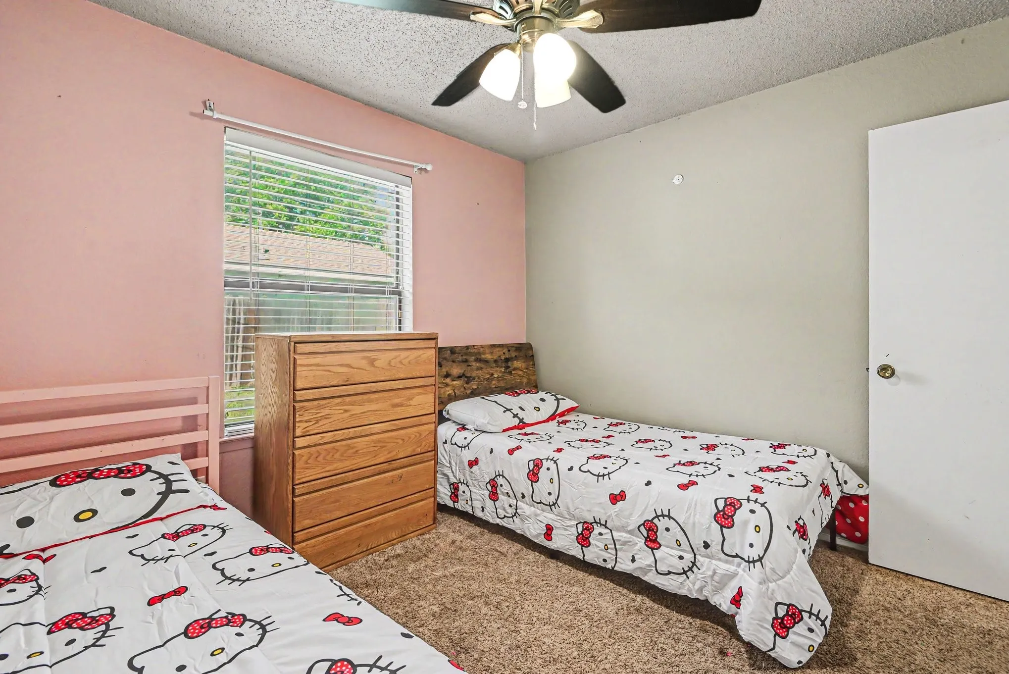 Single Family Residence For Sale in Tarrant County , 8553 James Court, White Settlement, Texas 76108, 3 Bedroom, 2 Bathroom, 2 Garage spaces, 1,287 Sqft, built in 1985, mls#21259810, Real Estate Agent in White Settlement, Homes For Sale in Tarrant county, Homes For Sale in White Settlement, Realtor in White Settlement Texas, Real Estate Brokerage Independent Realty Texas, Luminita Cordes Realtor