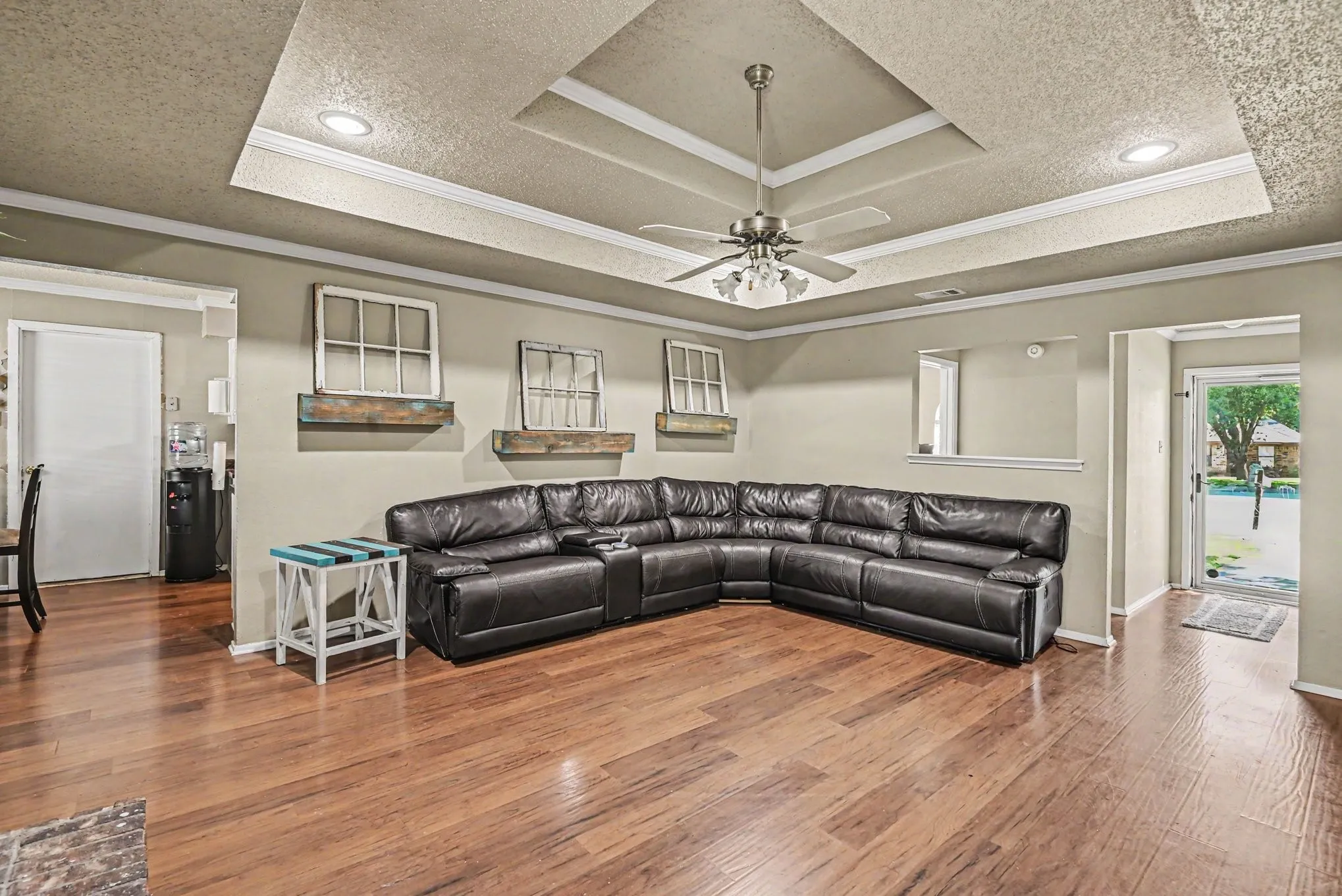 Single Family Residence For Sale in Tarrant County , 8553 James Court, White Settlement, Texas 76108, 3 Bedroom, 2 Bathroom, 2 Garage spaces, 1,287 Sqft, built in 1985, mls#21259810, Real Estate Agent in White Settlement, Homes For Sale in Tarrant county, Homes For Sale in White Settlement, Realtor in White Settlement Texas, Real Estate Brokerage Independent Realty Texas, Luminita Cordes Realtor
