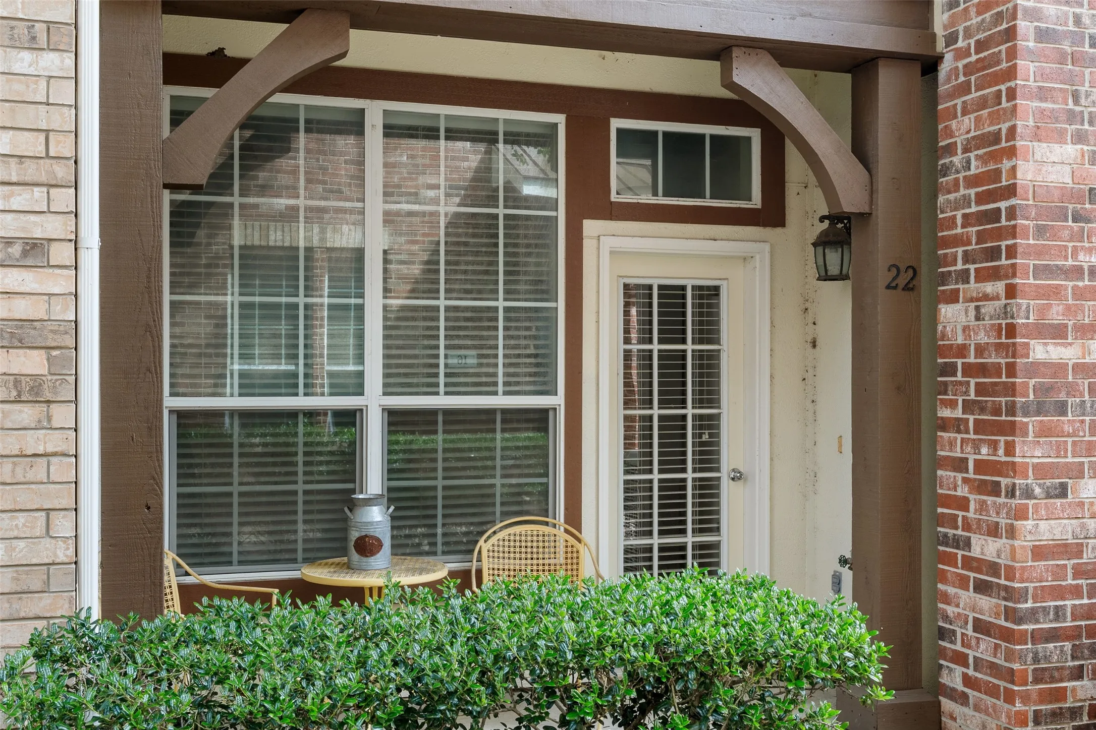 Condominium For Sale in Dallas County , 1600 Abrams Road 22, Dallas, Texas 75214, 3 Bedroom, 3 Bathroom, 2 Garage spaces, 2,100 Sqft, built in 2005, mls#21260231, Real Estate Agent in Dallas, Homes For Sale in Dallas county, Homes For Sale in Dallas, Realtor in Dallas Texas, Real Estate Brokerage Independent Realty Texas, Luminita Cordes Realtor