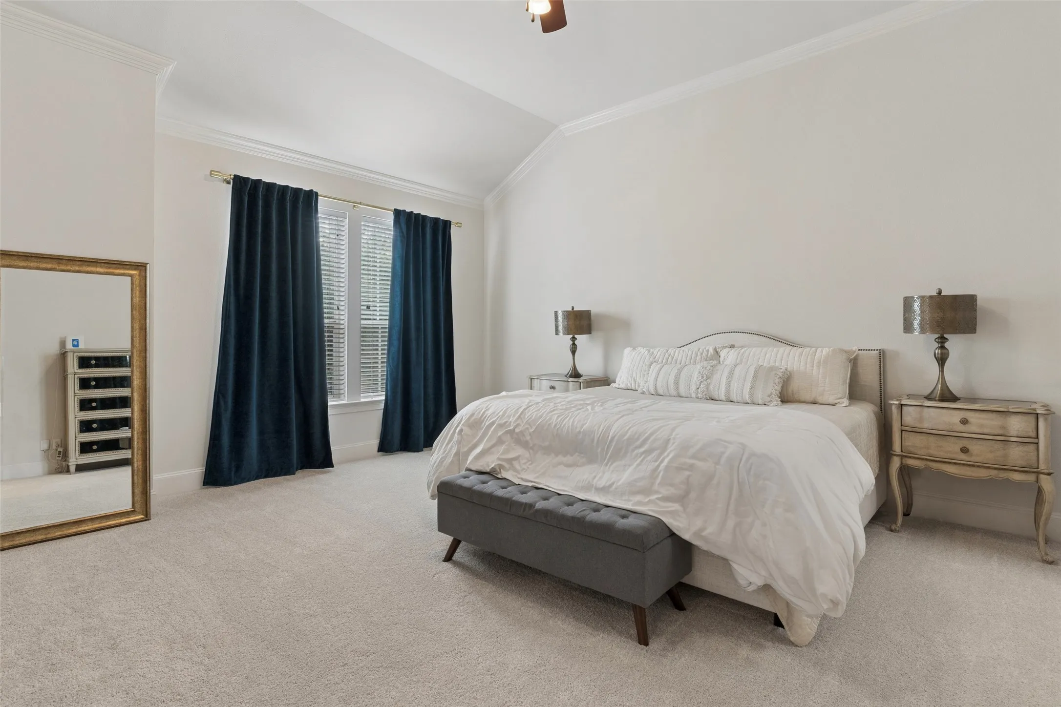 Condominium For Sale in Dallas County , 1600 Abrams Road 22, Dallas, Texas 75214, 3 Bedroom, 3 Bathroom, 2 Garage spaces, 2,100 Sqft, built in 2005, mls#21260231, Real Estate Agent in Dallas, Homes For Sale in Dallas county, Homes For Sale in Dallas, Realtor in Dallas Texas, Real Estate Brokerage Independent Realty Texas, Luminita Cordes Realtor