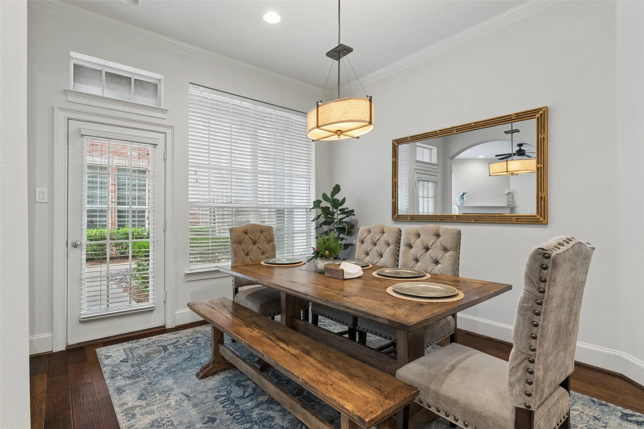 Condominium For Sale in Dallas County , 1600 Abrams Road 22, Dallas, Texas 75214, 3 Bedroom, 3 Bathroom, 2 Garage spaces, 2,100 Sqft, built in 2005, mls#21260231, Real Estate Agent in Dallas, Homes For Sale in Dallas county, Homes For Sale in Dallas, Realtor in Dallas Texas, Real Estate Brokerage Independent Realty Texas, Luminita Cordes Realtor