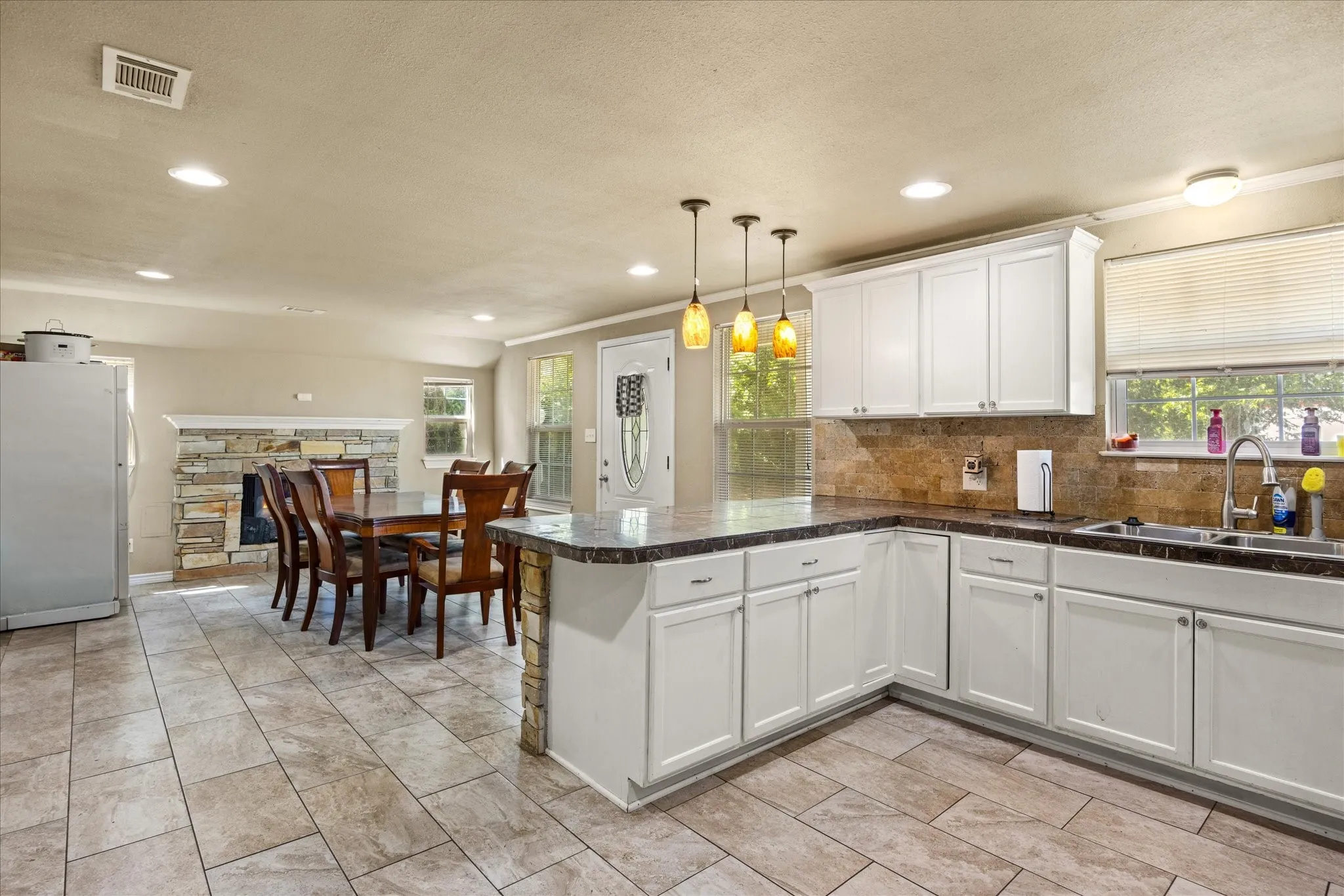 Eat in kitchen with room for everyone to gather around.