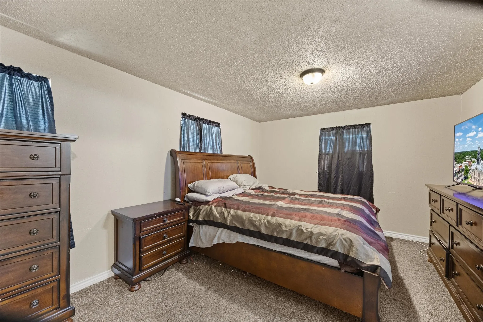 Primary bedroom.