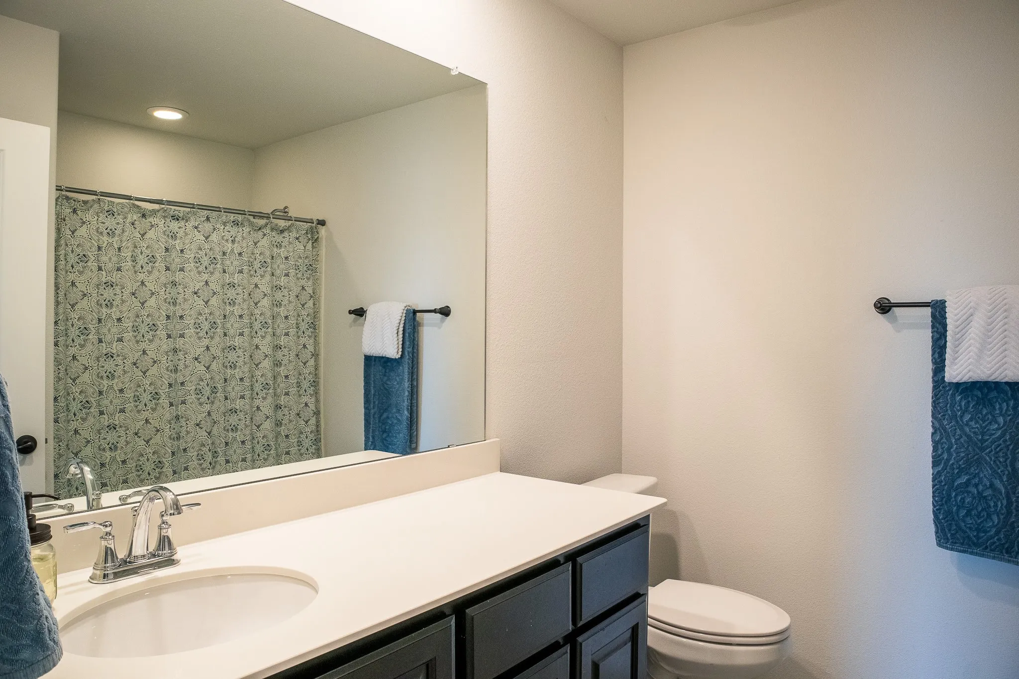 Single Family Residence For Sale in Kaufman County , 4036 Aurora Lane, Forney, Texas 75126, 4 Bedrooms, 3 Bathrooms, 2 Garage spaces, 2,631 Sqft, built in 2021, Price $299,999, mls#21263051, Real Estate Agent in Forney, Homes For Sale in Kaufman county, Homes For Sale in Forney, Realtor in Forney Texas, Real Estate Brokerage Independent Realty Texas, Luminita Cordes Realtor