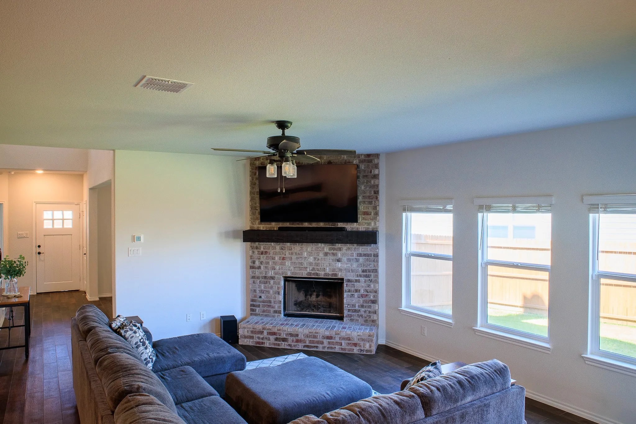 Single Family Residence For Sale in Kaufman County , 4036 Aurora Lane, Forney, Texas 75126, 4 Bedrooms, 3 Bathrooms, 2 Garage spaces, 2,631 Sqft, built in 2021, Price $299,999, mls#21263051, Real Estate Agent in Forney, Homes For Sale in Kaufman county, Homes For Sale in Forney, Realtor in Forney Texas, Real Estate Brokerage Independent Realty Texas, Luminita Cordes Realtor