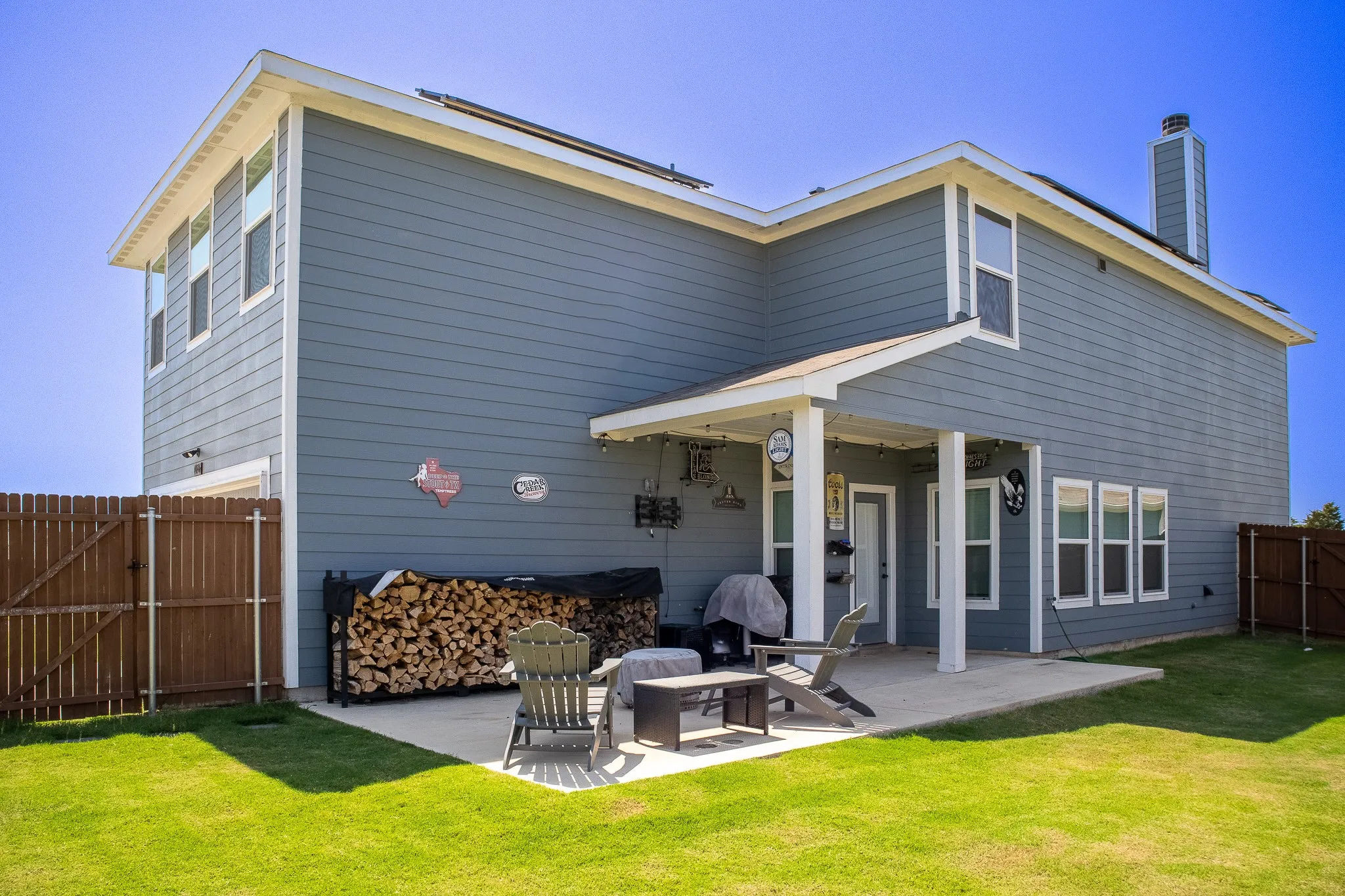 Single Family Residence For Sale in Kaufman County , 4036 Aurora Lane, Forney, Texas 75126, 4 Bedrooms, 3 Bathrooms, 2 Garage spaces, 2,631 Sqft, built in 2021, Price $299,999, mls#21263051, Real Estate Agent in Forney, Homes For Sale in Kaufman county, Homes For Sale in Forney, Realtor in Forney Texas, Real Estate Brokerage Independent Realty Texas, Luminita Cordes Realtor