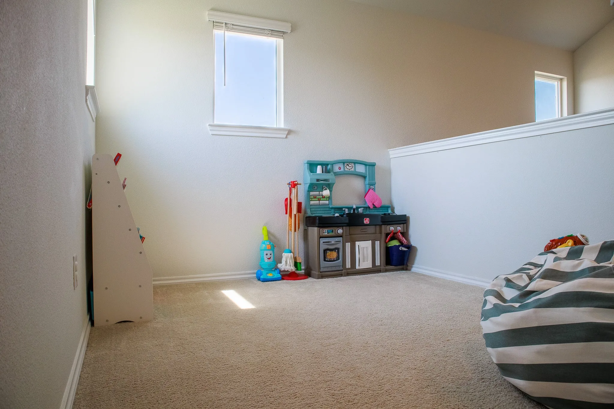Single Family Residence For Sale in Kaufman County , 4036 Aurora Lane, Forney, Texas 75126, 4 Bedrooms, 3 Bathrooms, 2 Garage spaces, 2,631 Sqft, built in 2021, Price $299,999, mls#21263051, Real Estate Agent in Forney, Homes For Sale in Kaufman county, Homes For Sale in Forney, Realtor in Forney Texas, Real Estate Brokerage Independent Realty Texas, Luminita Cordes Realtor
