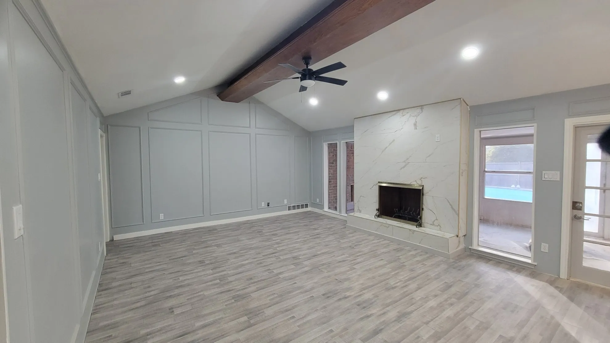 Single Family Residence For Sale in Dallas County , 1333 Thunderbrook Drive, De Soto, Texas 75115, 4 Bedrooms, 3 Bathrooms, 2 Garage spaces, 2,738 Sqft, built in 1976, Price $378,500, mls#21261133, Real Estate Agent in De Soto, Homes For Sale in Dallas county, Homes For Sale in De Soto, Realtor in De Soto Texas, Real Estate Brokerage Independent Realty Texas, Luminita Cordes Realtor
