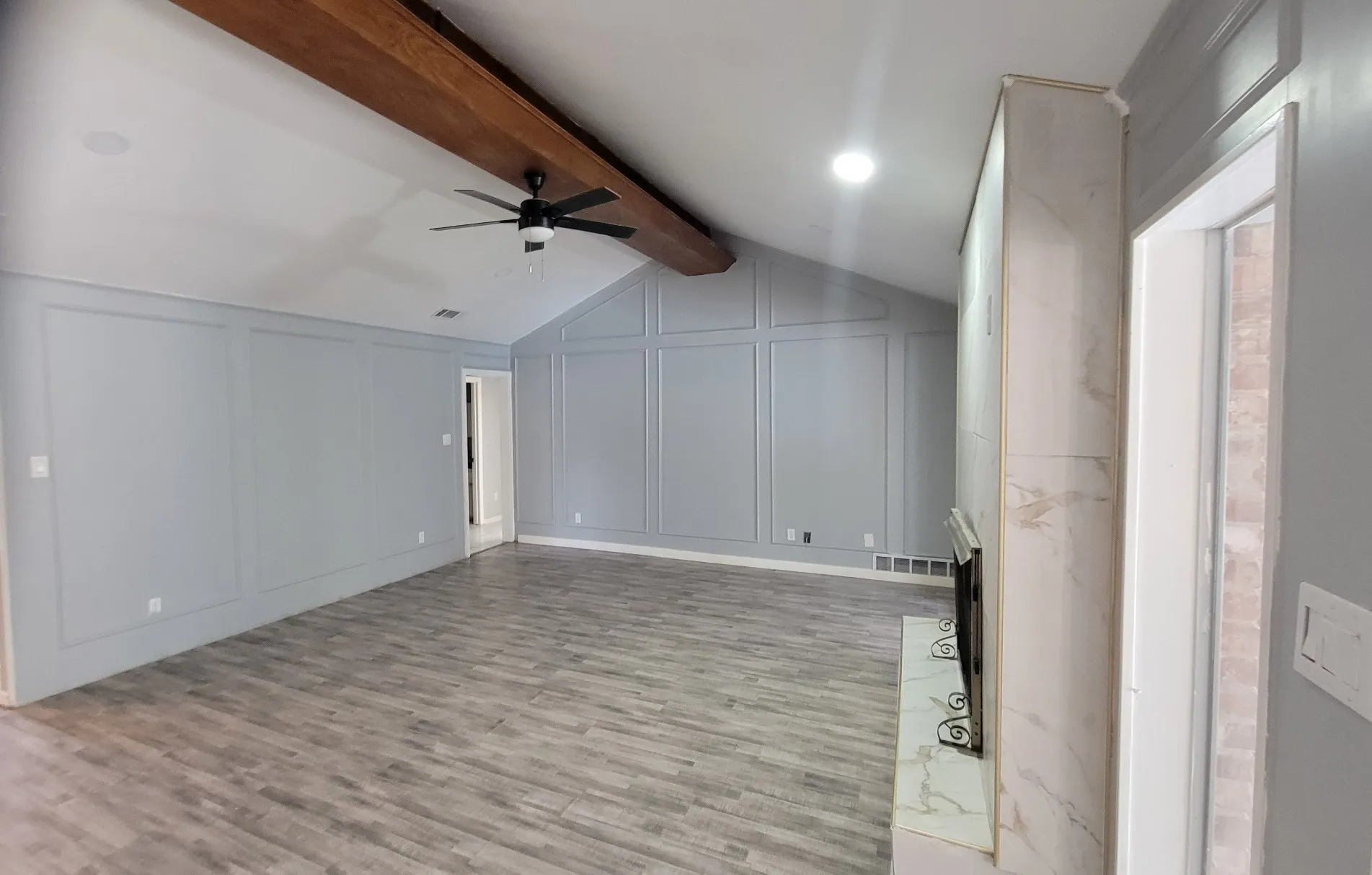 Single Family Residence For Sale in Dallas County , 1333 Thunderbrook Drive, De Soto, Texas 75115, 4 Bedrooms, 3 Bathrooms, 2 Garage spaces, 2,738 Sqft, built in 1976, Price $378,500, mls#21261133, Real Estate Agent in De Soto, Homes For Sale in Dallas county, Homes For Sale in De Soto, Realtor in De Soto Texas, Real Estate Brokerage Independent Realty Texas, Luminita Cordes Realtor