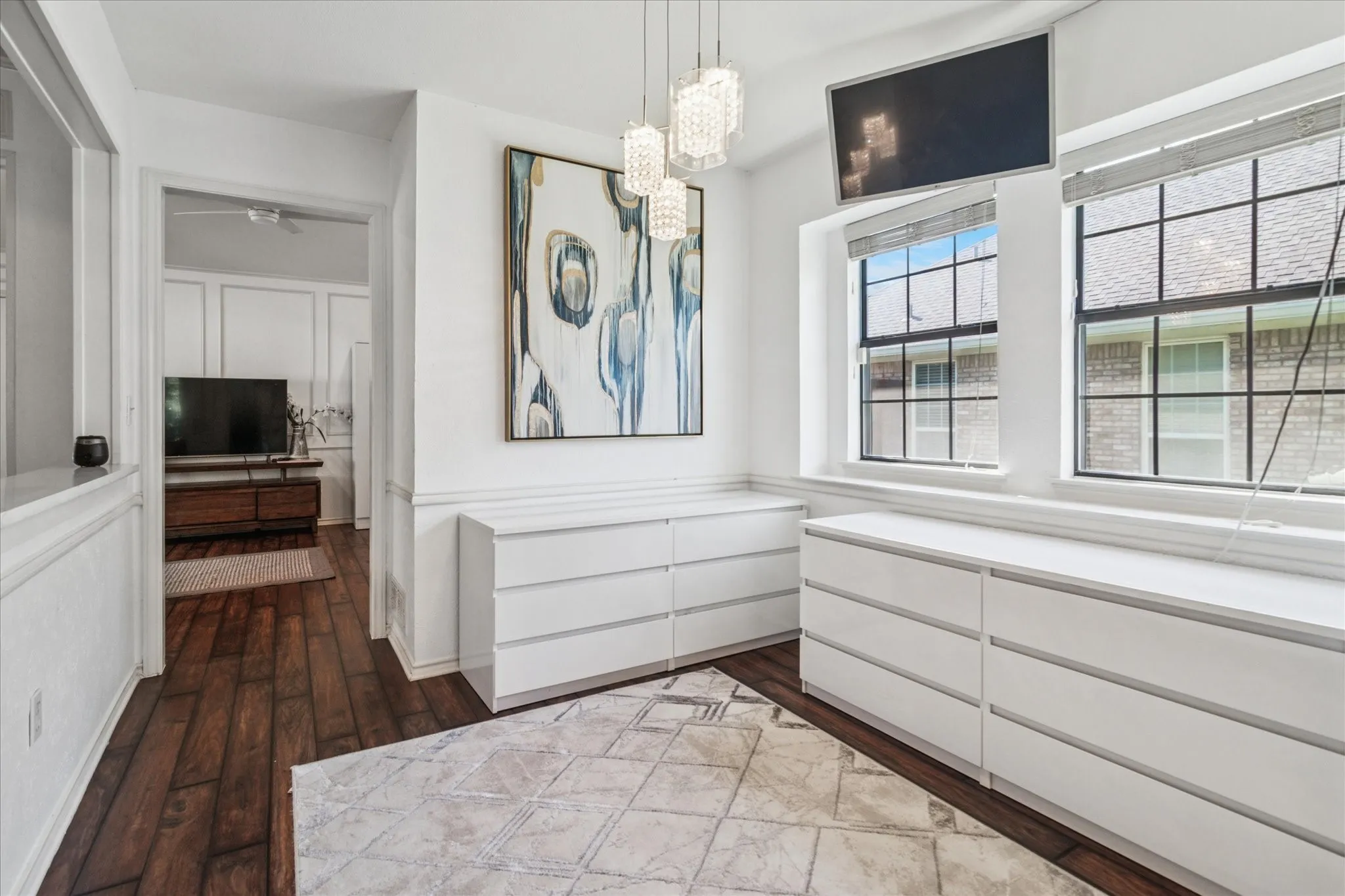 Single Family Residence For Rent in Collin County , 4436 Emerson Drive, Plano, Texas 75093, 4 Bedroom, 2 Bathroom, 2 Garage spaces, 2,154 Sqft, built in 1983, Price $4,000, mls#21254306, Real Estate Agent in Plano, Homes For Rent in Collin county, Homes For Rent in Plano, Realtor in Plano Texas, Real Estate Brokerage Independent Realty Texas, Luminita Cordes Realtor