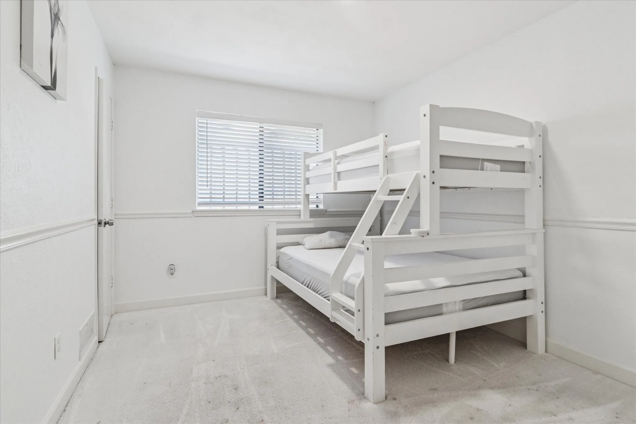 Single Family Residence For Rent in Collin County , 4436 Emerson Drive, Plano, Texas 75093, 4 Bedroom, 2 Bathroom, 2 Garage spaces, 2,154 Sqft, built in 1983, Price $4,000, mls#21254306, Real Estate Agent in Plano, Homes For Rent in Collin county, Homes For Rent in Plano, Realtor in Plano Texas, Real Estate Brokerage Independent Realty Texas, Luminita Cordes Realtor