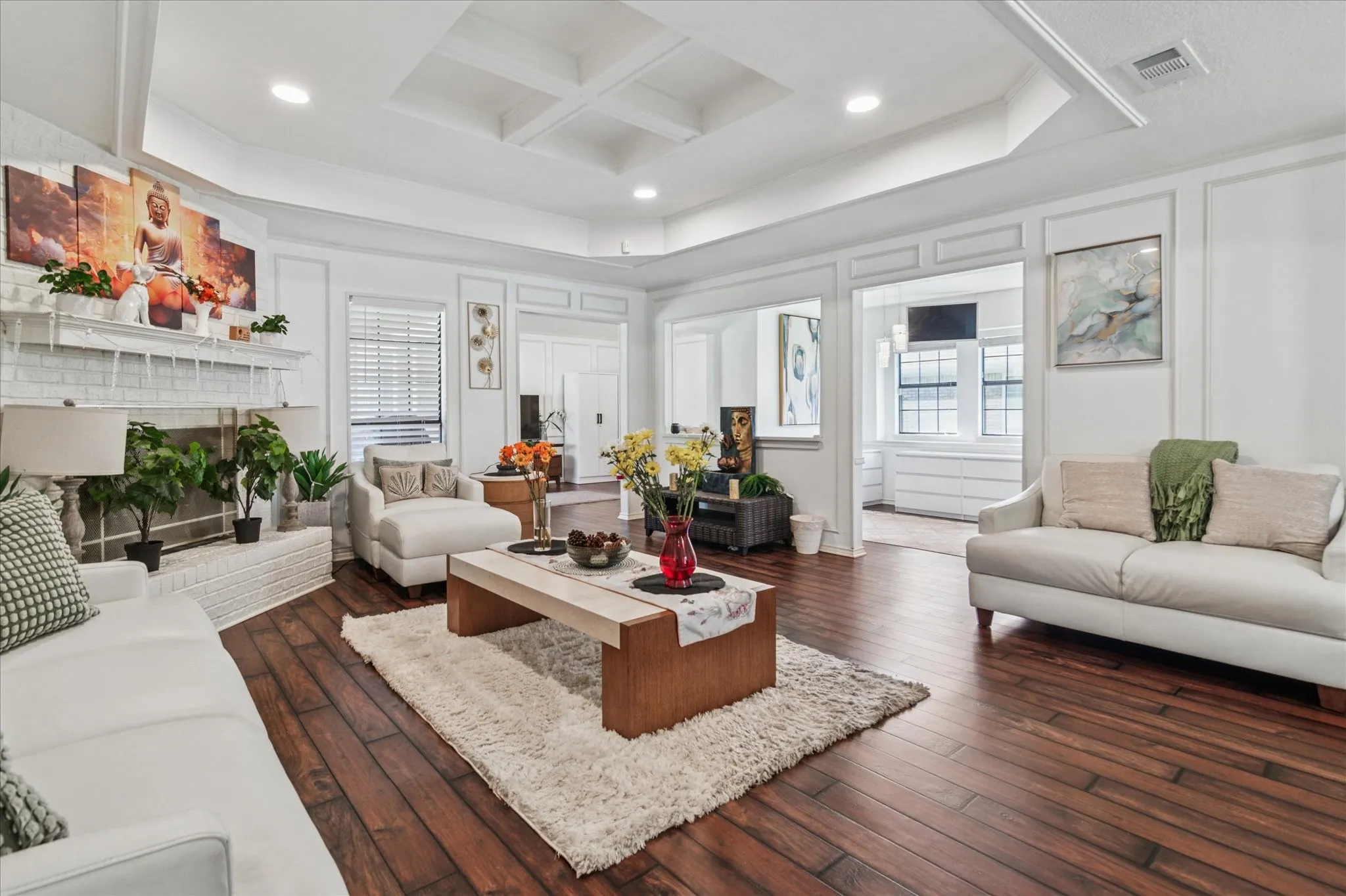 Single Family Residence For Rent in Collin County , 4436 Emerson Drive, Plano, Texas 75093, 4 Bedroom, 2 Bathroom, 2 Garage spaces, 2,154 Sqft, built in 1983, Price $4,000, mls#21254306, Real Estate Agent in Plano, Homes For Rent in Collin county, Homes For Rent in Plano, Realtor in Plano Texas, Real Estate Brokerage Independent Realty Texas, Luminita Cordes Realtor