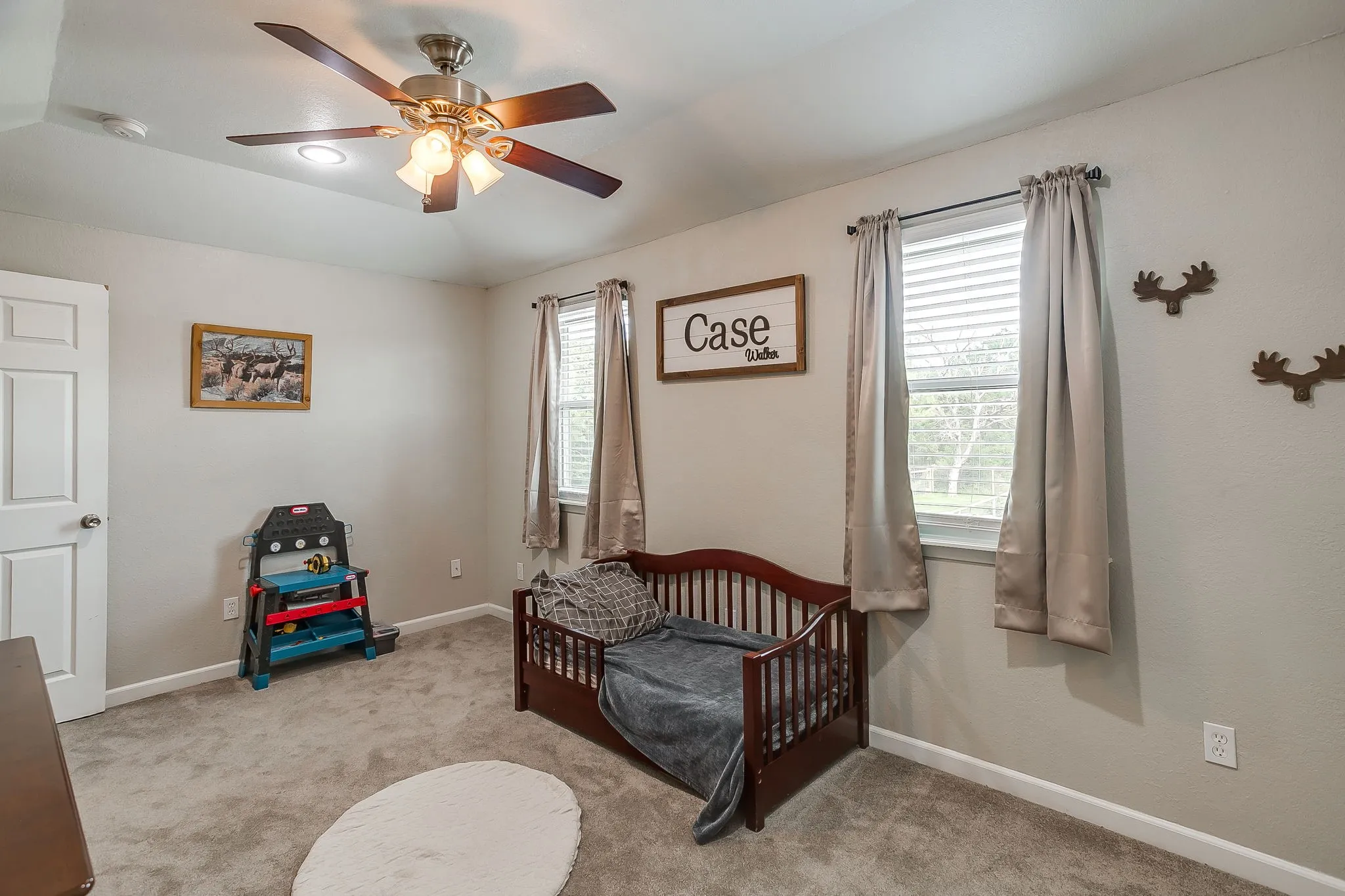 Single Family Residence For Sale in Parker County , 4435 S FM 113, Millsap, Texas 76066, 3 Bedroom, 3 Bathroom, Garage spaces, 1,820 Sqft, built in 1986, mls#21263111, Real Estate Agent in Millsap, Homes For Sale in Parker county, Homes For Sale in Millsap, Realtor in Millsap Texas, Real Estate Brokerage Independent Realty Texas, Luminita Cordes Realtor