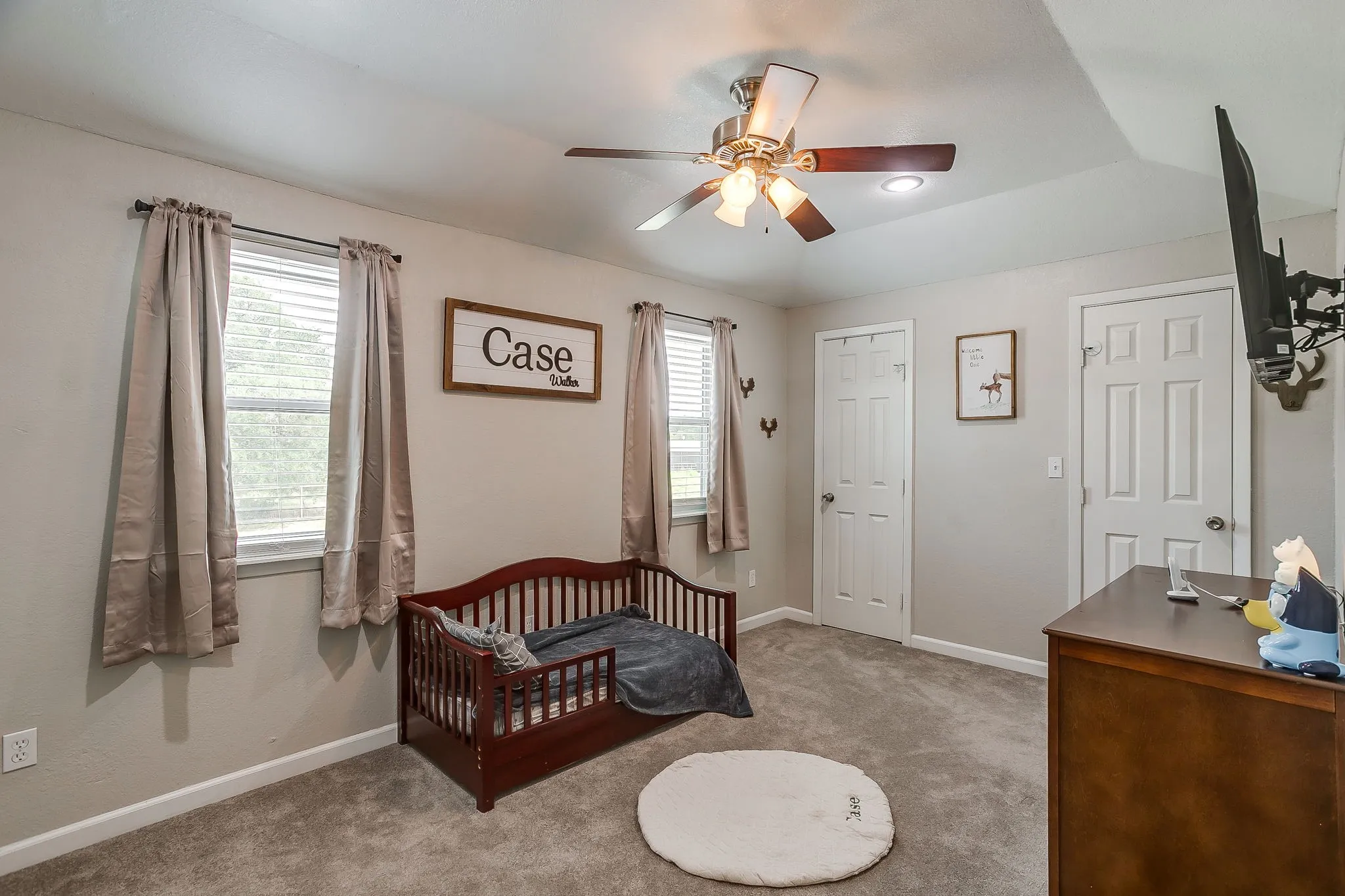 Single Family Residence For Sale in Parker County , 4435 S FM 113, Millsap, Texas 76066, 3 Bedroom, 3 Bathroom, Garage spaces, 1,820 Sqft, built in 1986, mls#21263111, Real Estate Agent in Millsap, Homes For Sale in Parker county, Homes For Sale in Millsap, Realtor in Millsap Texas, Real Estate Brokerage Independent Realty Texas, Luminita Cordes Realtor