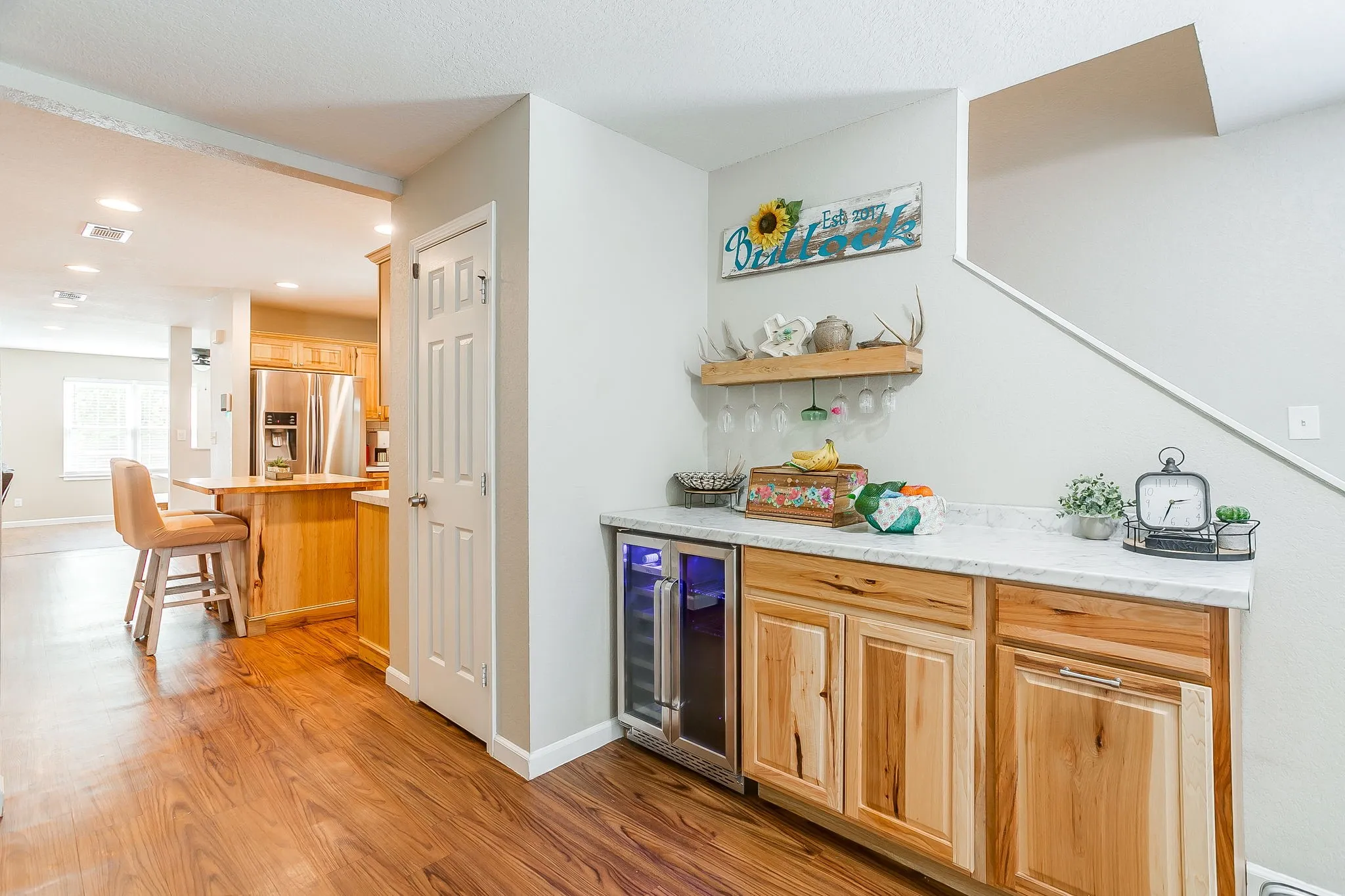 Single Family Residence For Sale in Parker County , 4435 S FM 113, Millsap, Texas 76066, 3 Bedroom, 3 Bathroom, Garage spaces, 1,820 Sqft, built in 1986, mls#21263111, Real Estate Agent in Millsap, Homes For Sale in Parker county, Homes For Sale in Millsap, Realtor in Millsap Texas, Real Estate Brokerage Independent Realty Texas, Luminita Cordes Realtor
